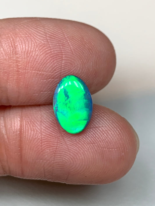 Mesmerising Movement. Lightning Ridge Black Opal. 1.42 Ct