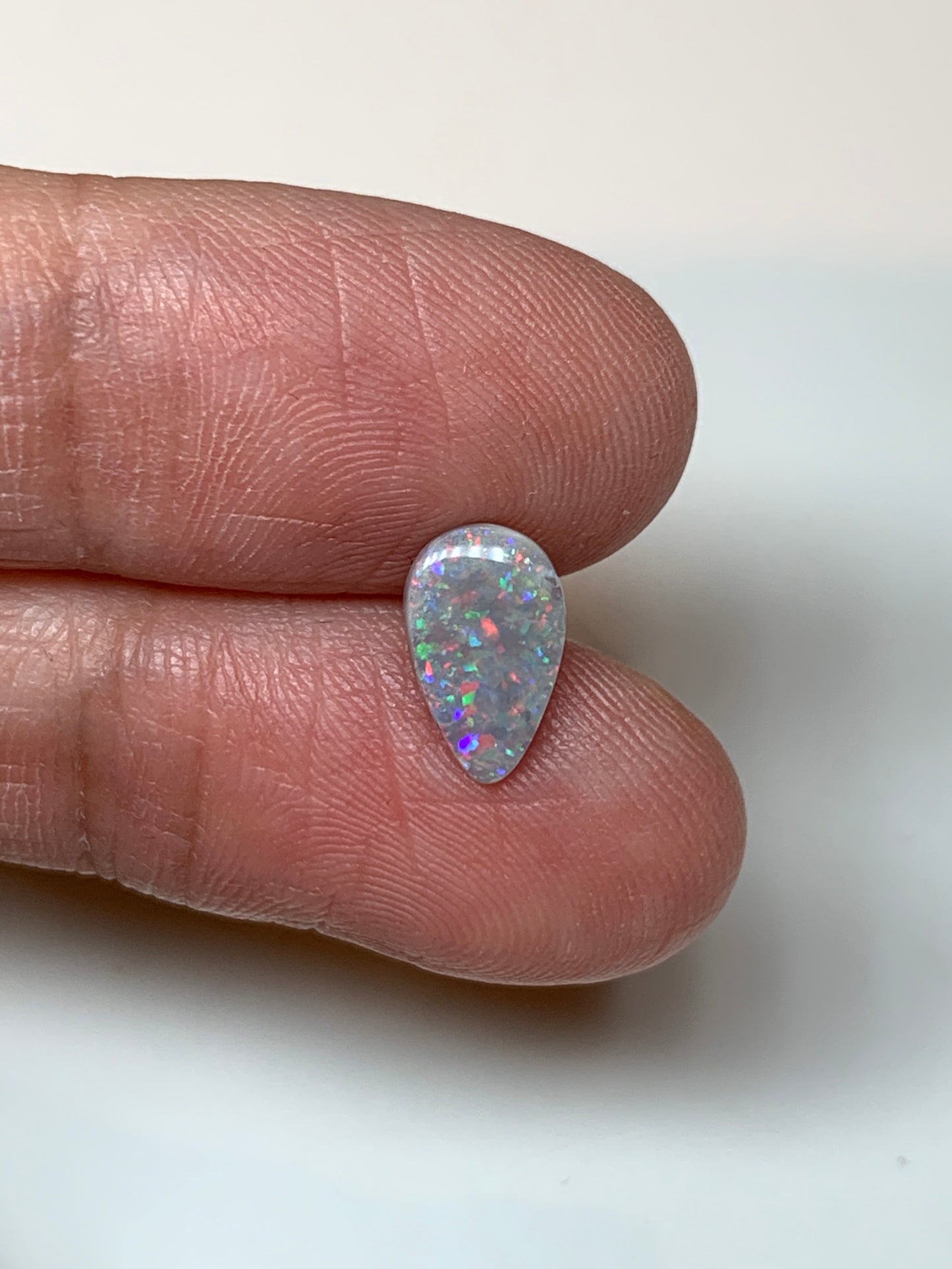 Starry Red. Lightning Ridge Opal. 0.85 Ct