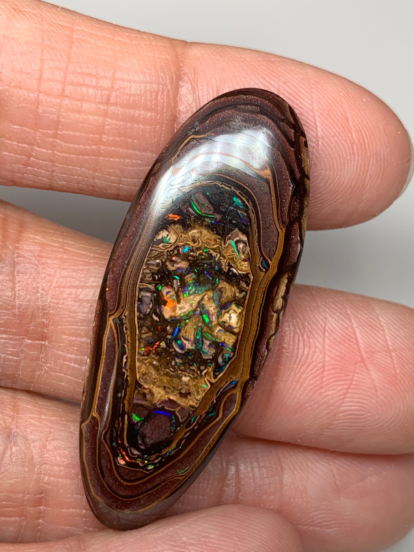 Stunning Pattern. Solid Boulder Opal. 24.92 Ct