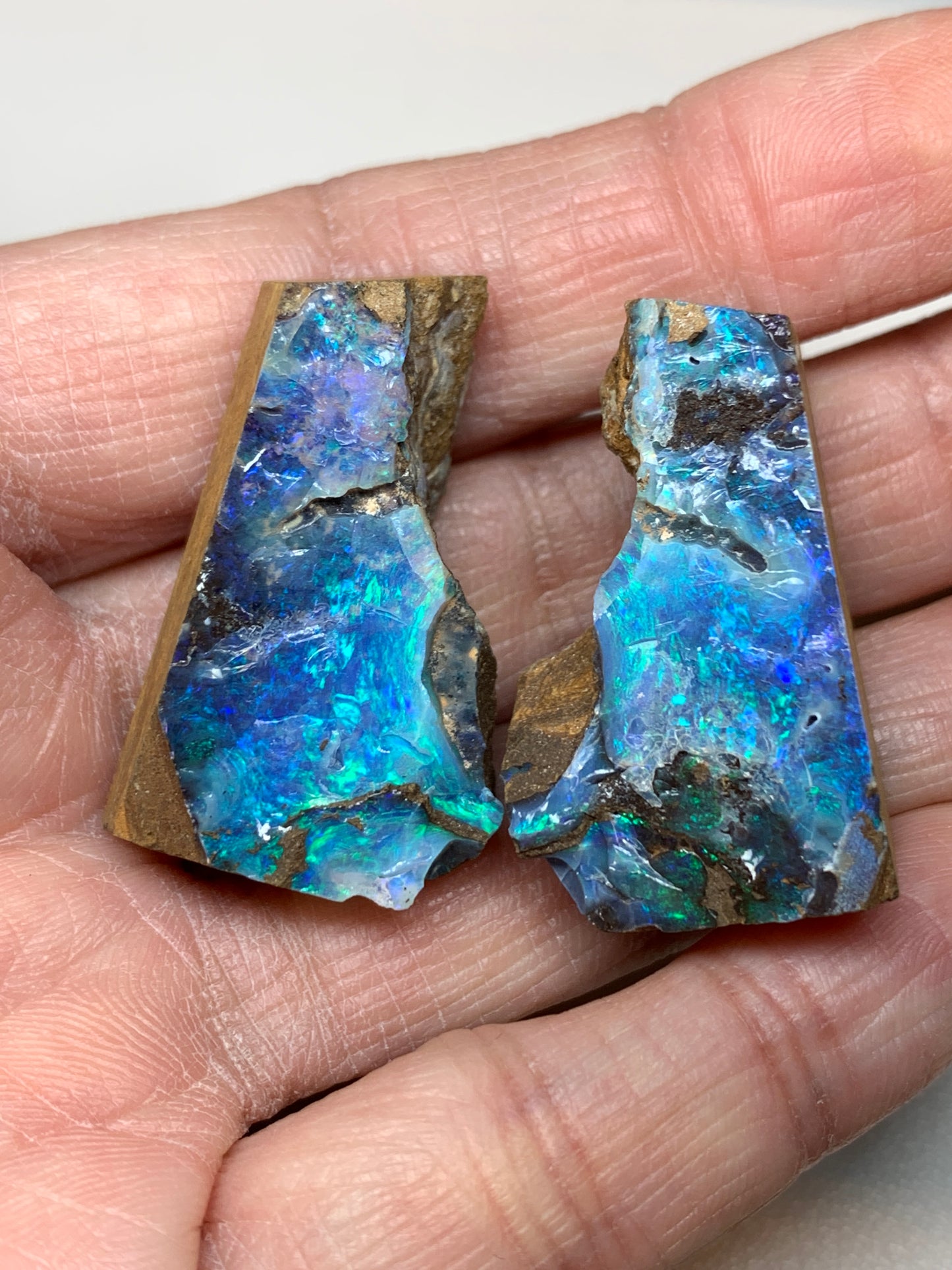 Parcel of 20. Boulder Opal Rough Splits.