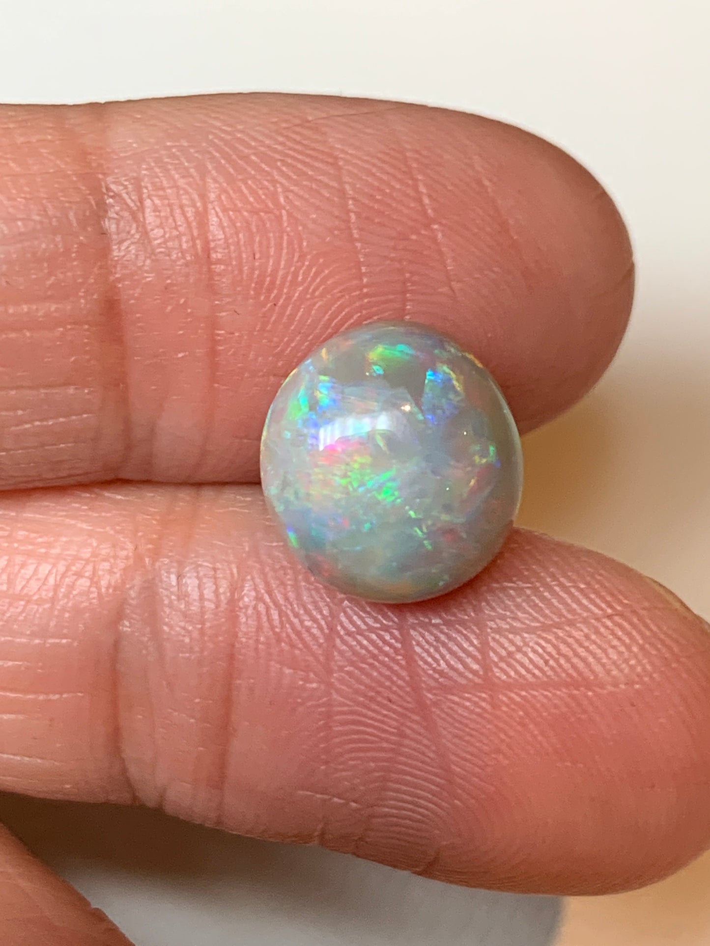 Hi Ball. Lightning Ridge Opal. 3.52 Ct