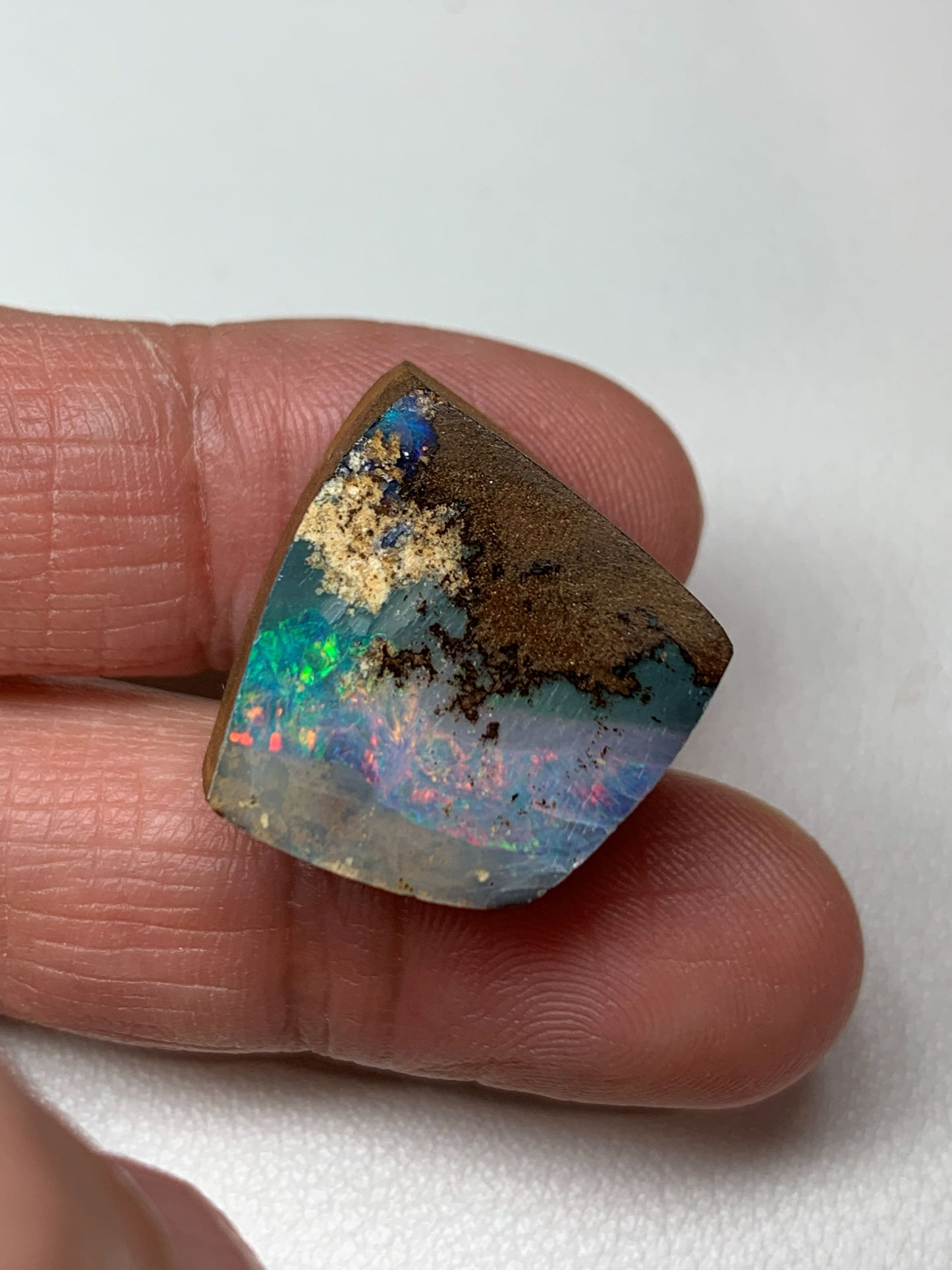 Boulder Opal Single Split Rub. 27.60 Carats