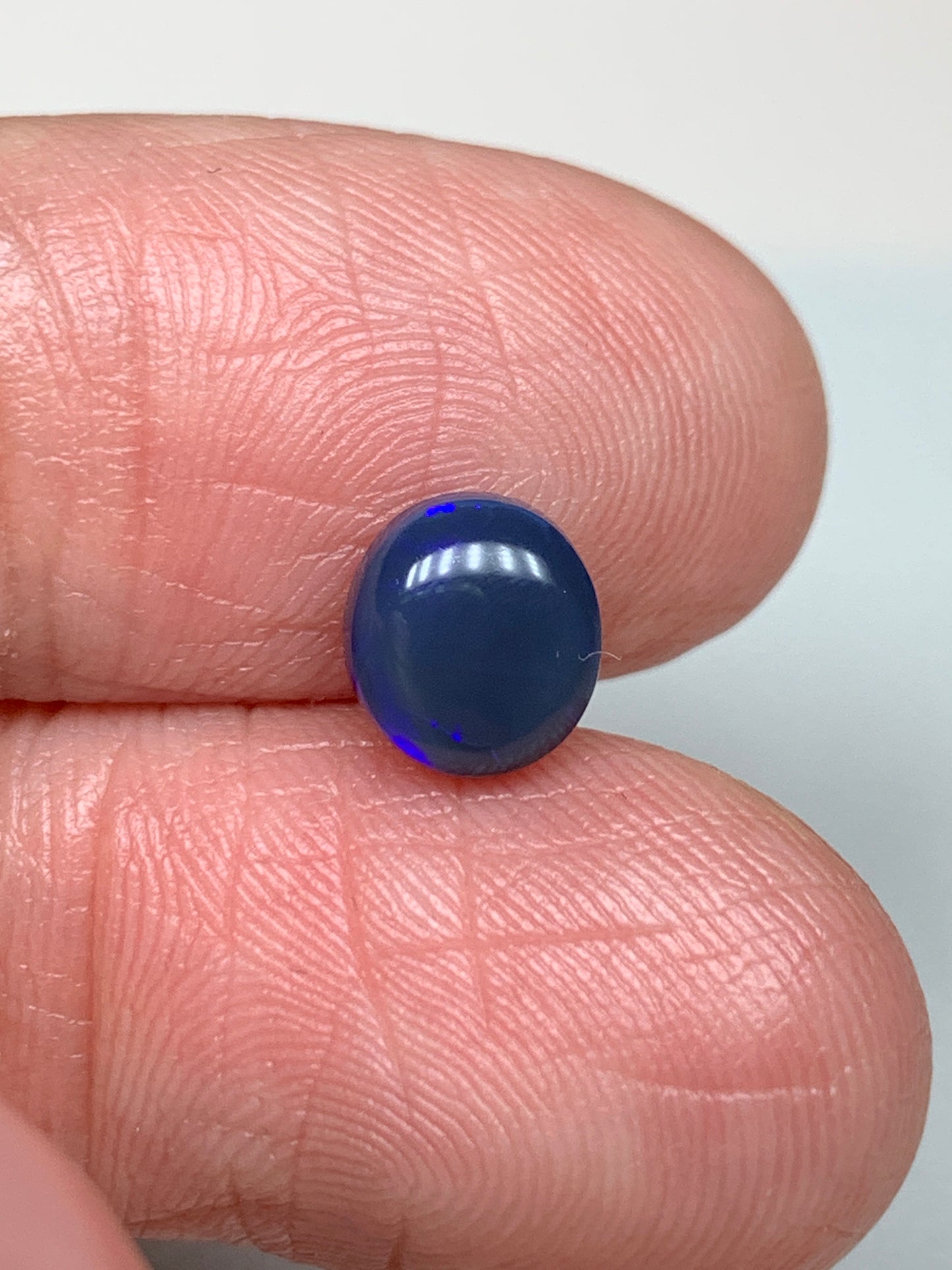 Luminous Purple. Lightning Ridge Solid Black Opal. 1.08 Ct