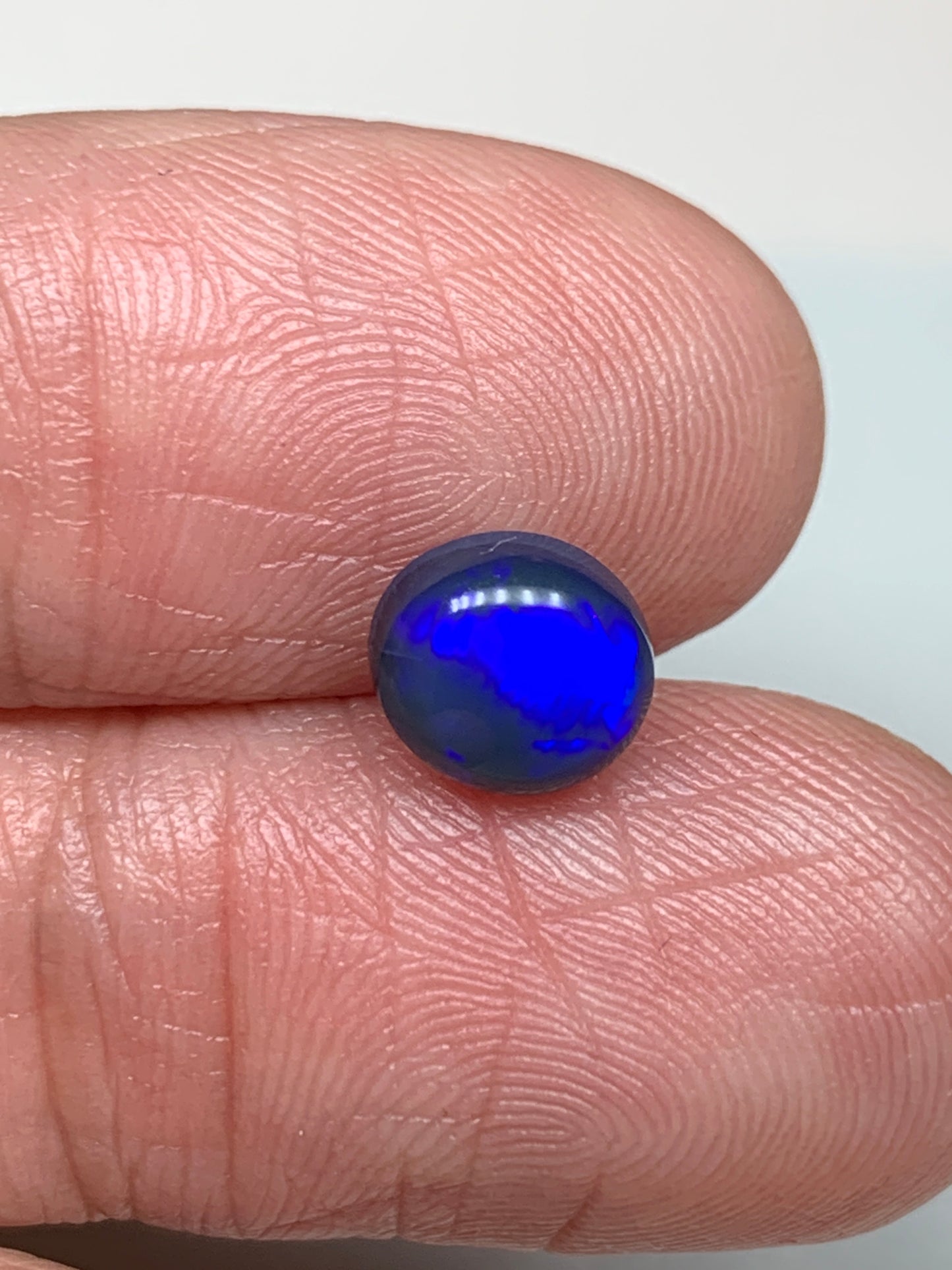 Luminous Purple. Lightning Ridge Solid Black Opal. 1.08 Ct