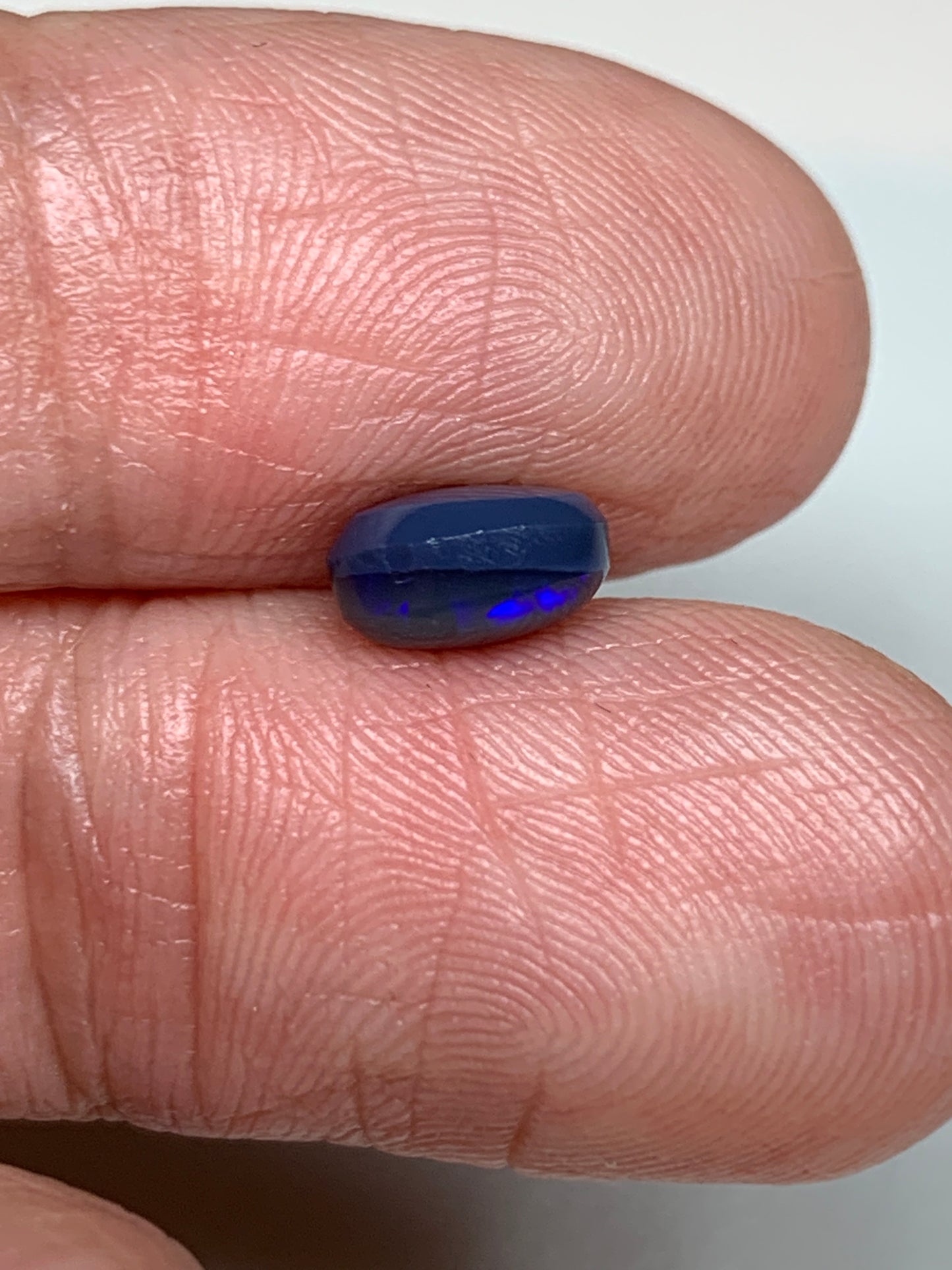 Luminous Purple. Lightning Ridge Solid Black Opal. 1.08 Ct