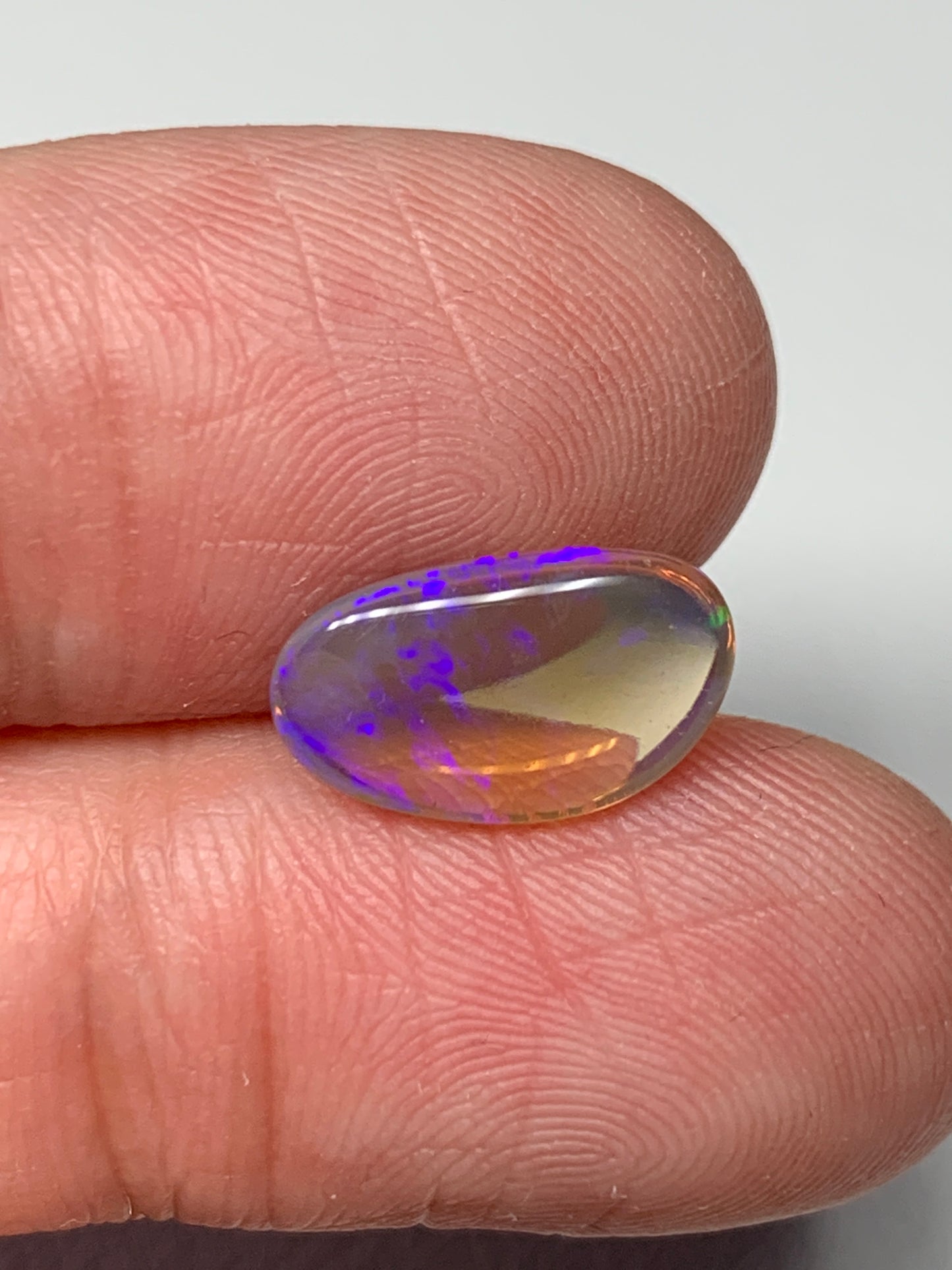 Crystal Splash. Lightning Ridge Solid Opal. 1.85 Ct