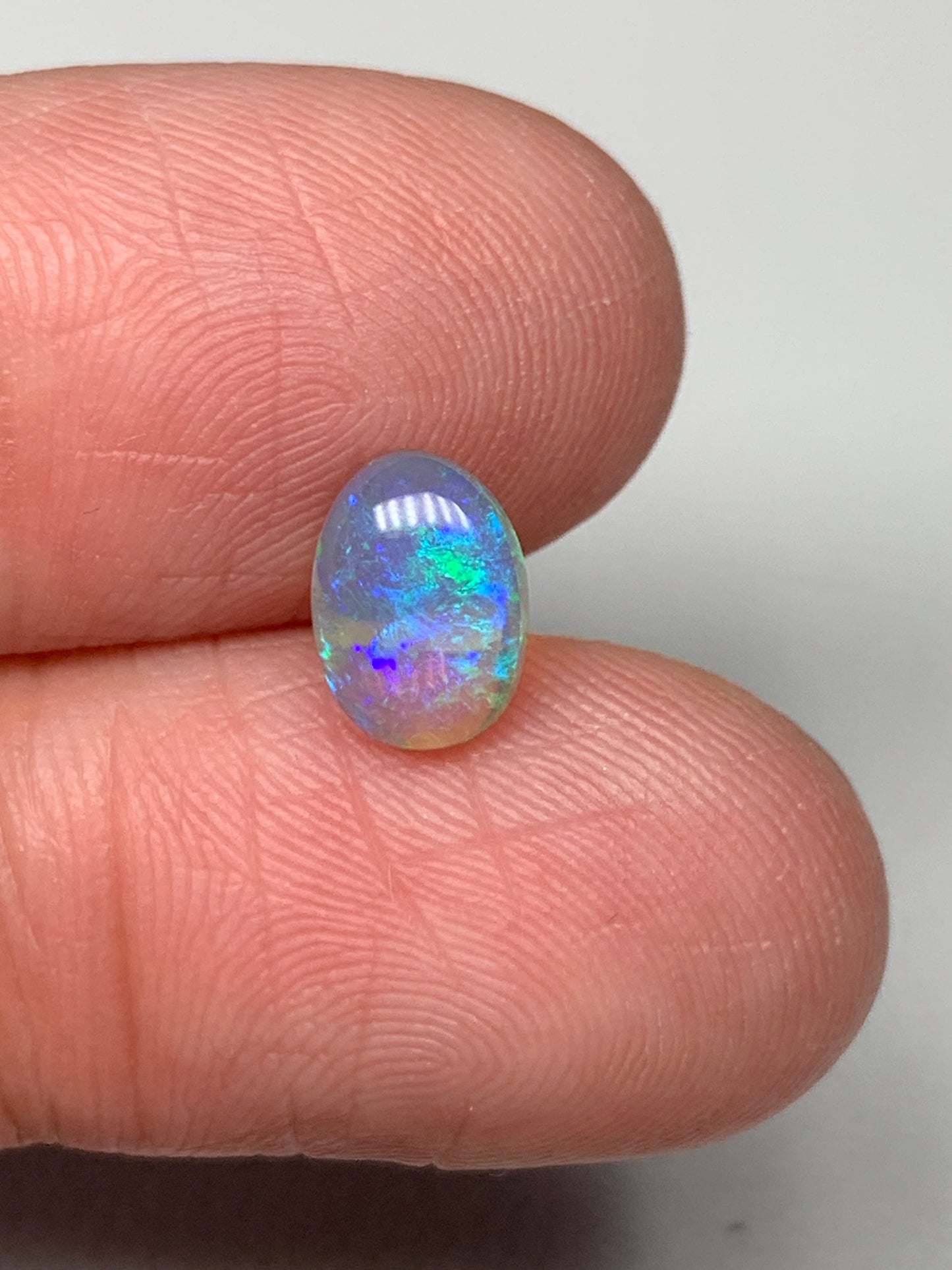 Aquarius. Lightning Ridge Solid Crystal Opal. 0.98 Ct
