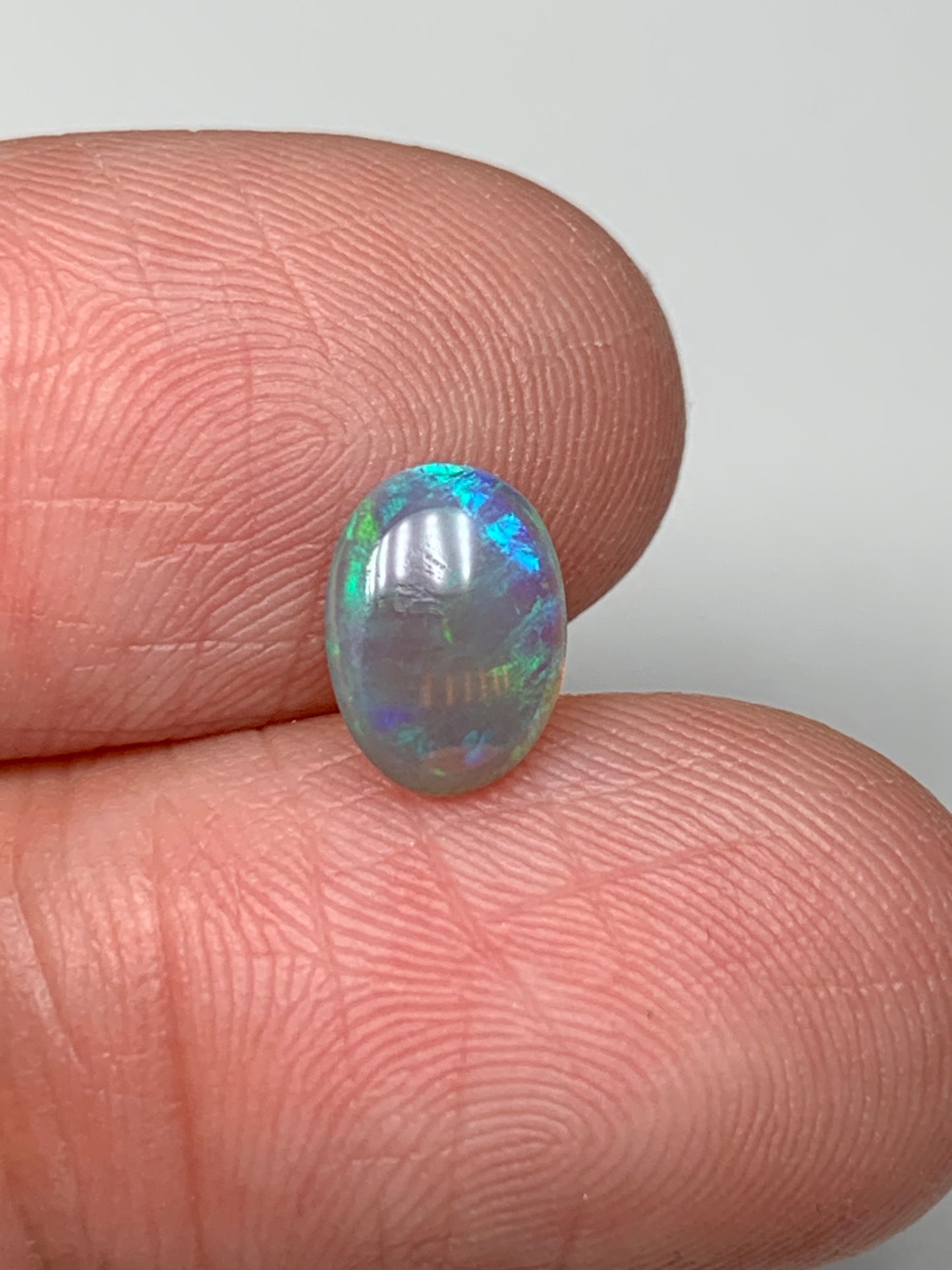 Aquarius. Lightning Ridge Solid Crystal Opal. 0.98 Ct