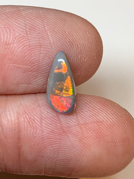 Ready Steady. Lightning Ridge Solid Opal. 1.04 Ct