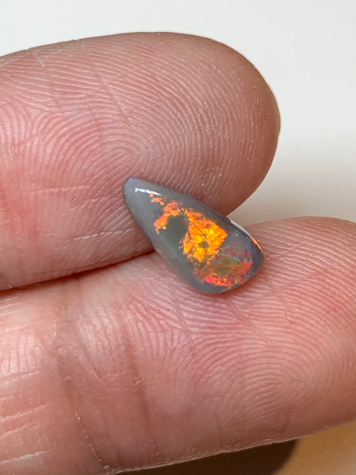 Ready Steady. Lightning Ridge Solid Opal. 1.04 Ct