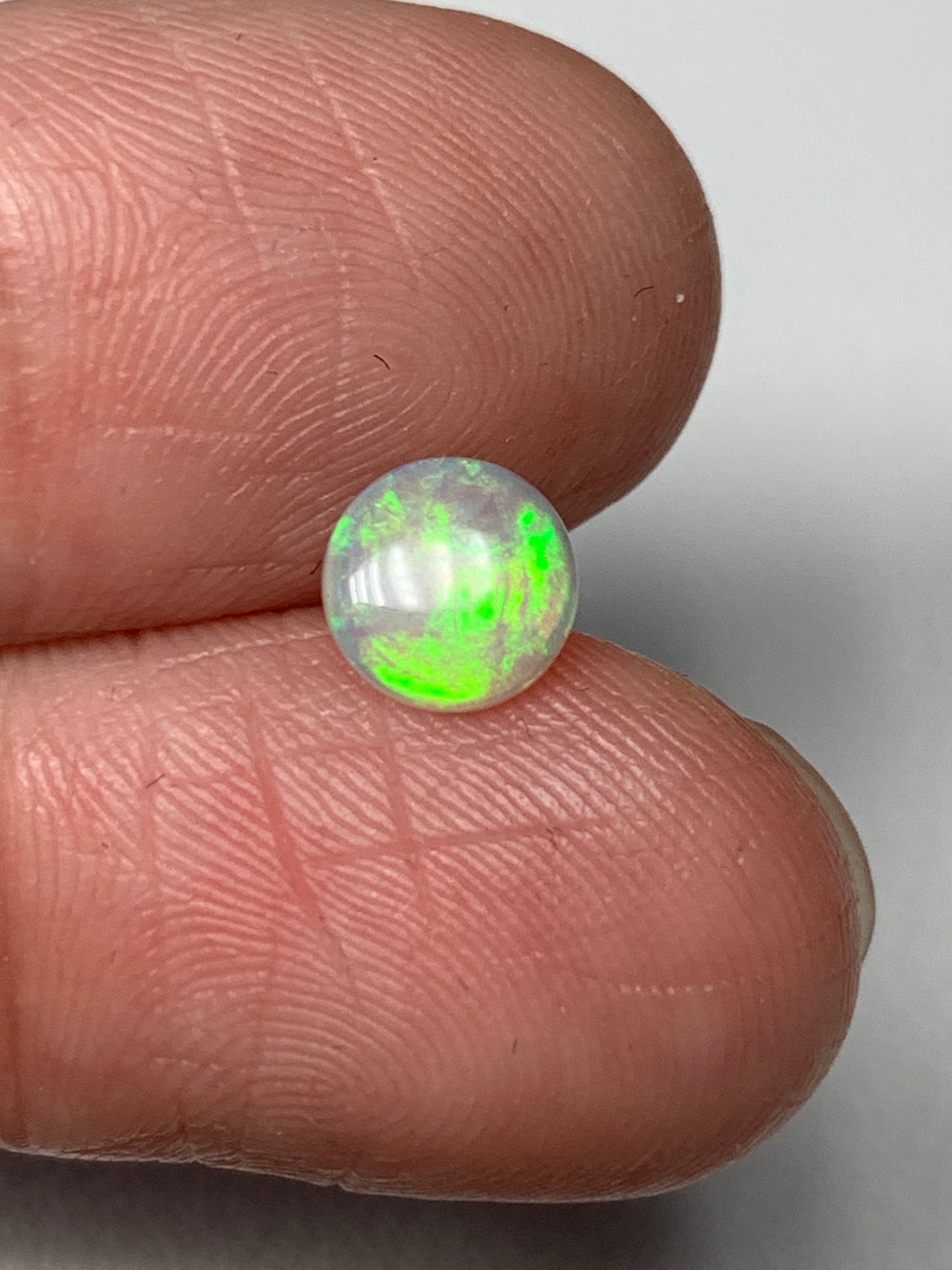 Disco Light. Lightning Ridge Solid Crystal Opal. 0.47 Ct
