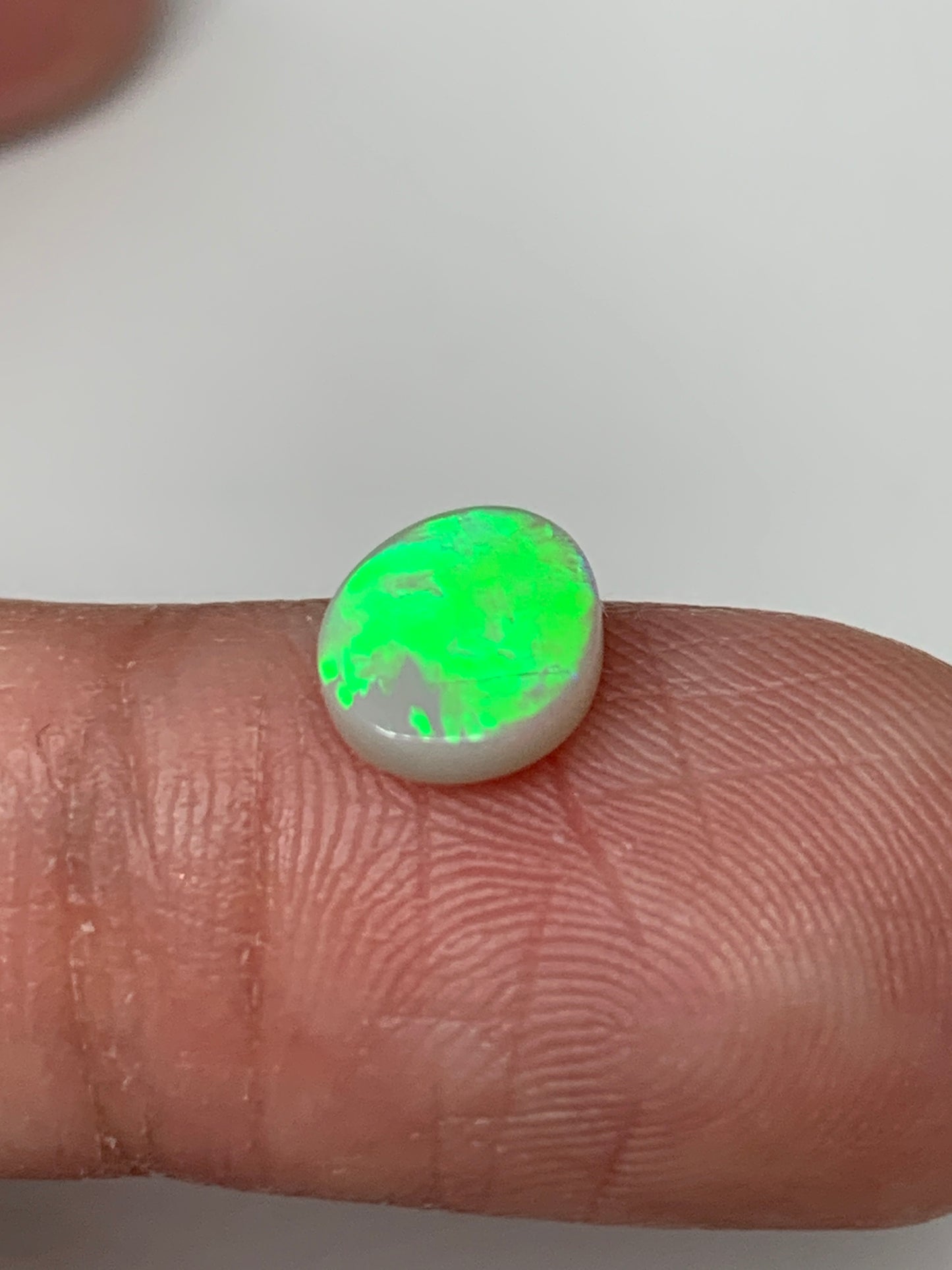 Southern Lights. Lightning Ridge Solid Opal. 0.88 Ct