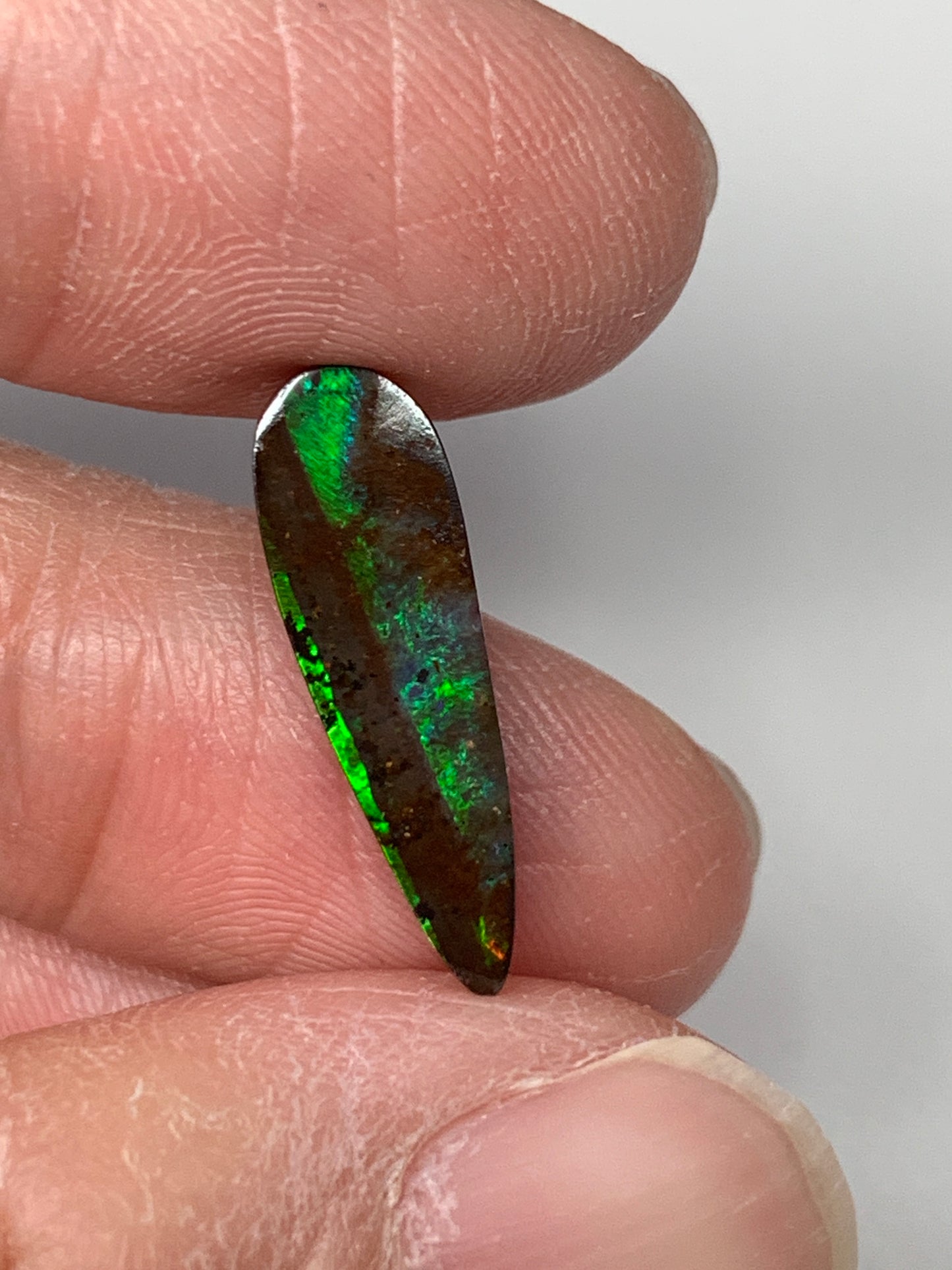 Pointed Shards. Solid Boulder Opal. 2.67 Ct
