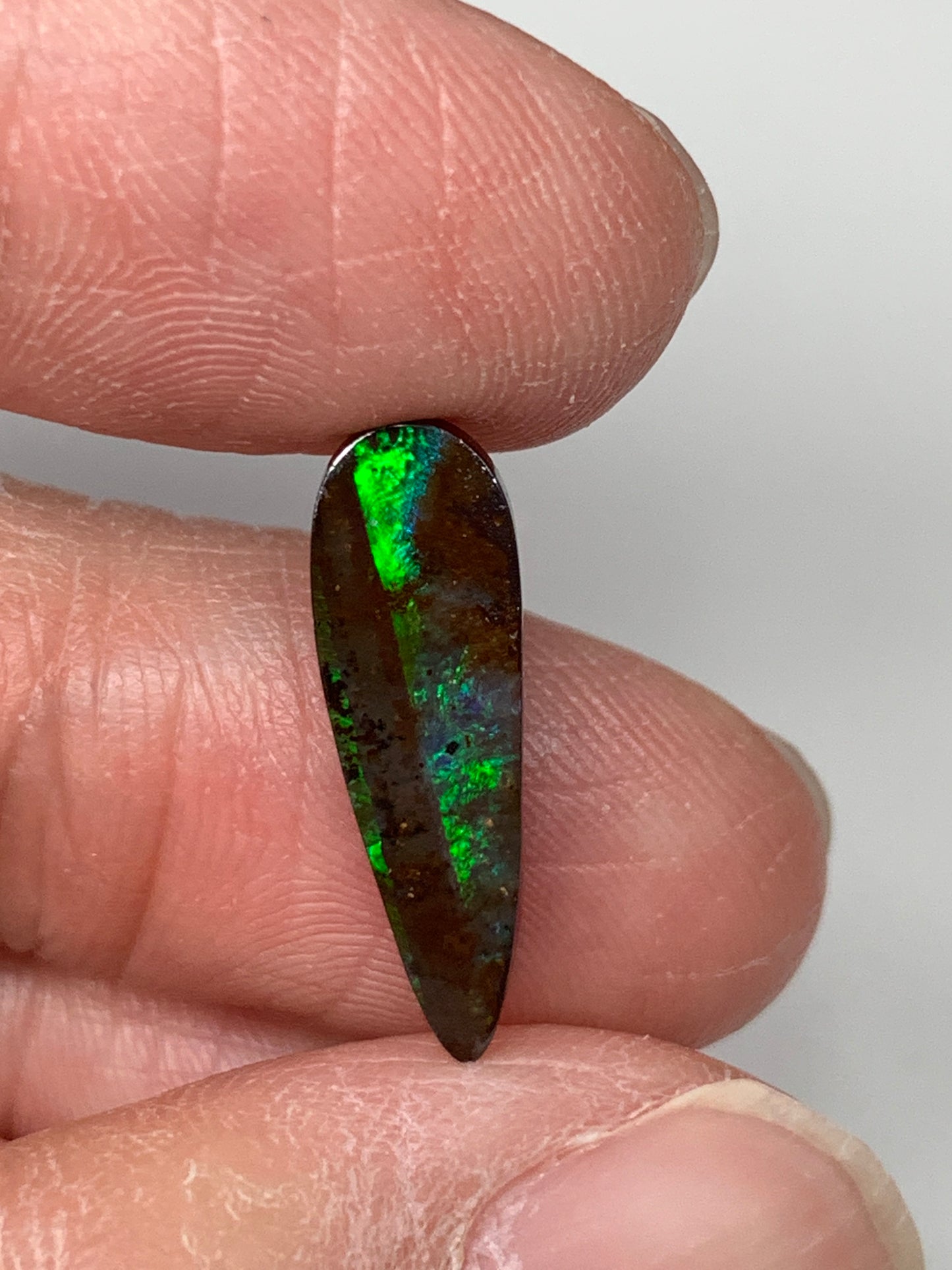 Pointed Shards. Solid Boulder Opal. 2.67 Ct