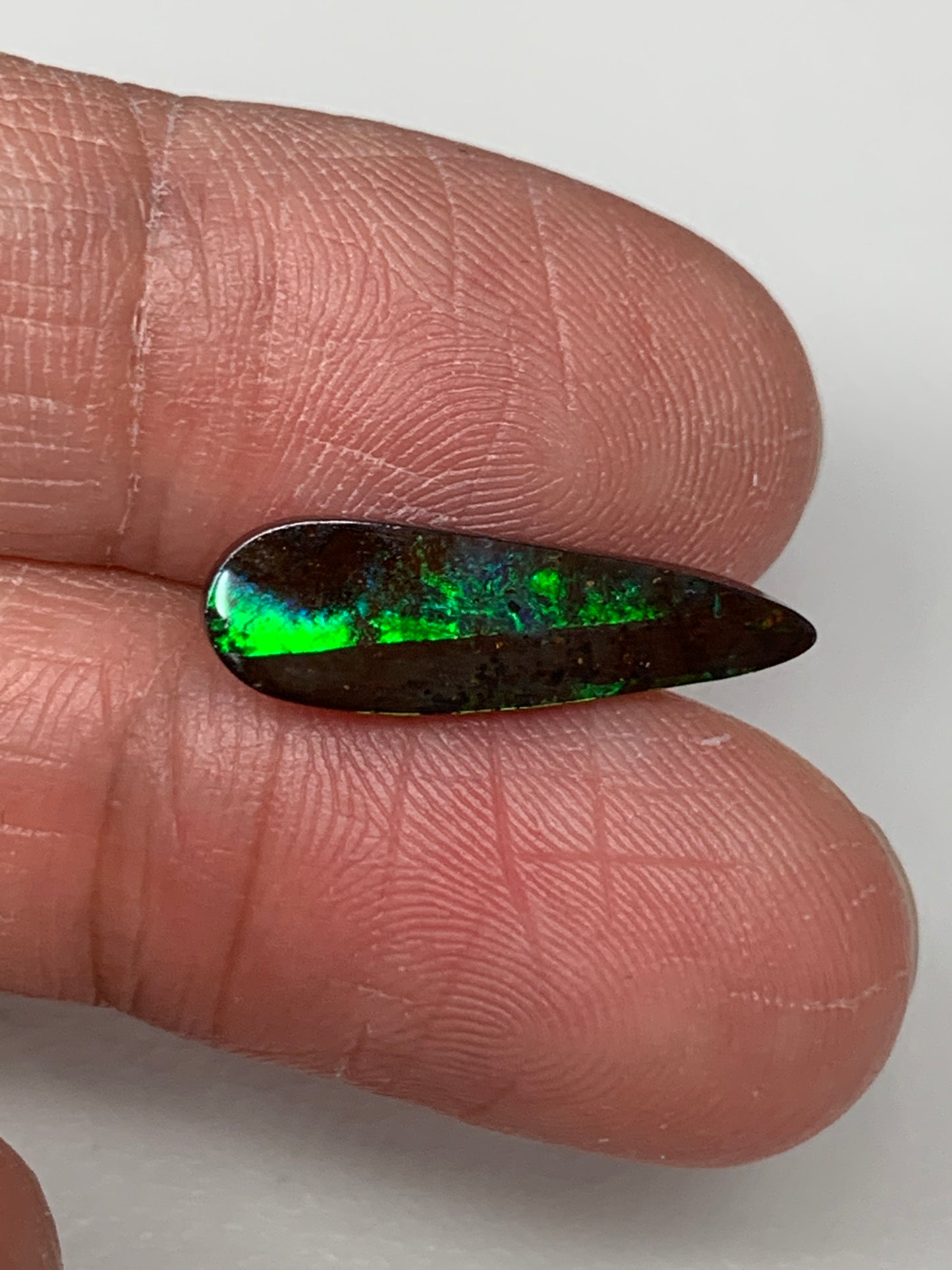 Pointed Shards. Solid Boulder Opal. 2.67 Ct