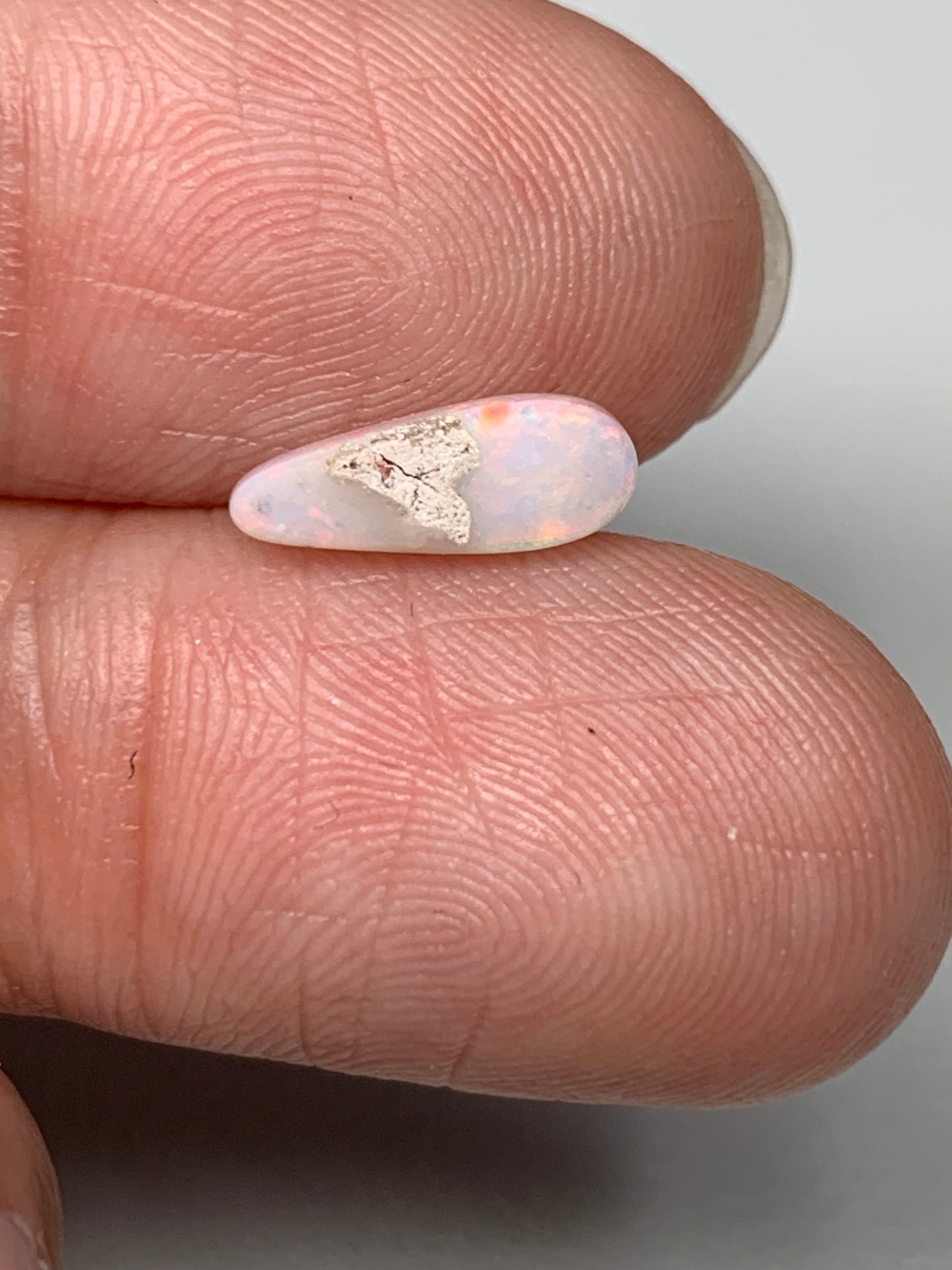 Pretty Pastel. Lightning Ridge Solid Opal. 0.82 Ct