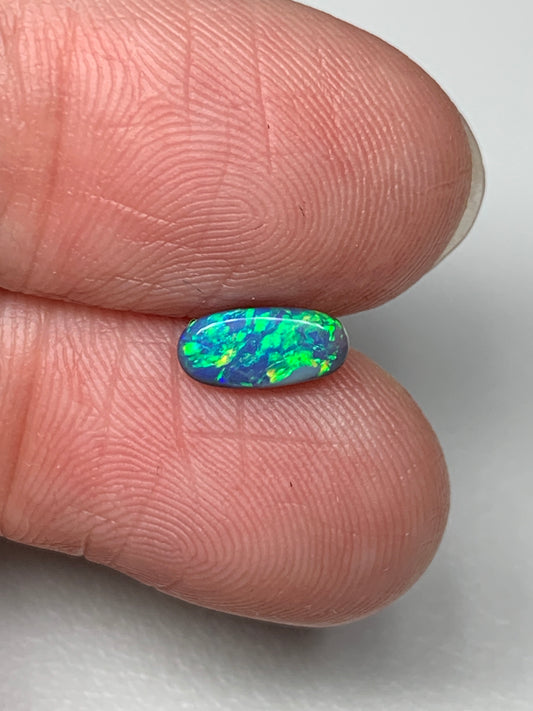 Excellent Colour. Lightning Ridge Solid Black Opal. 0.43 Ct