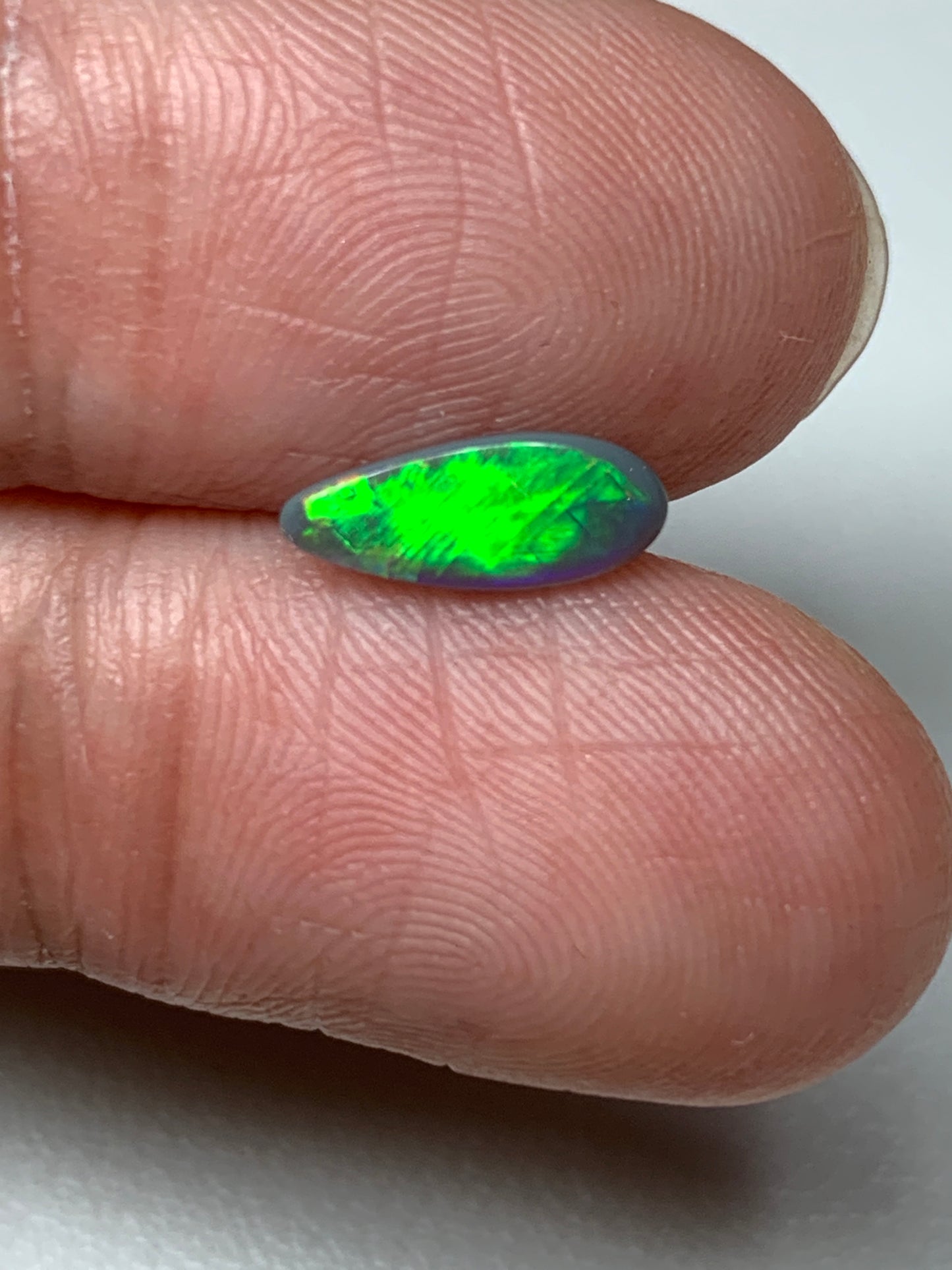 Electric Flashes. Lightning Ridge Black Opal. 0.43 Ct