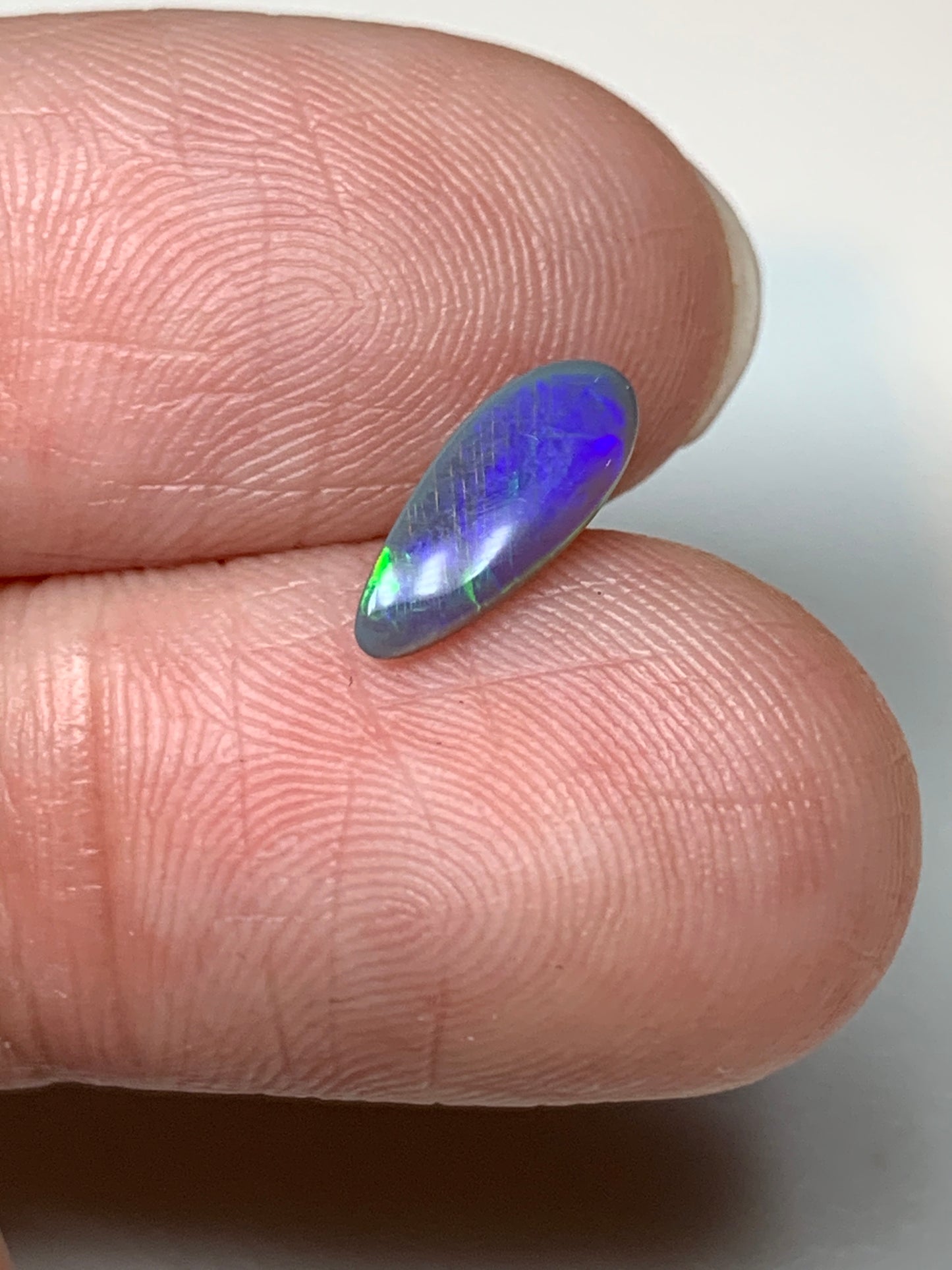 Electric Flashes. Lightning Ridge Black Opal. 0.43 Ct