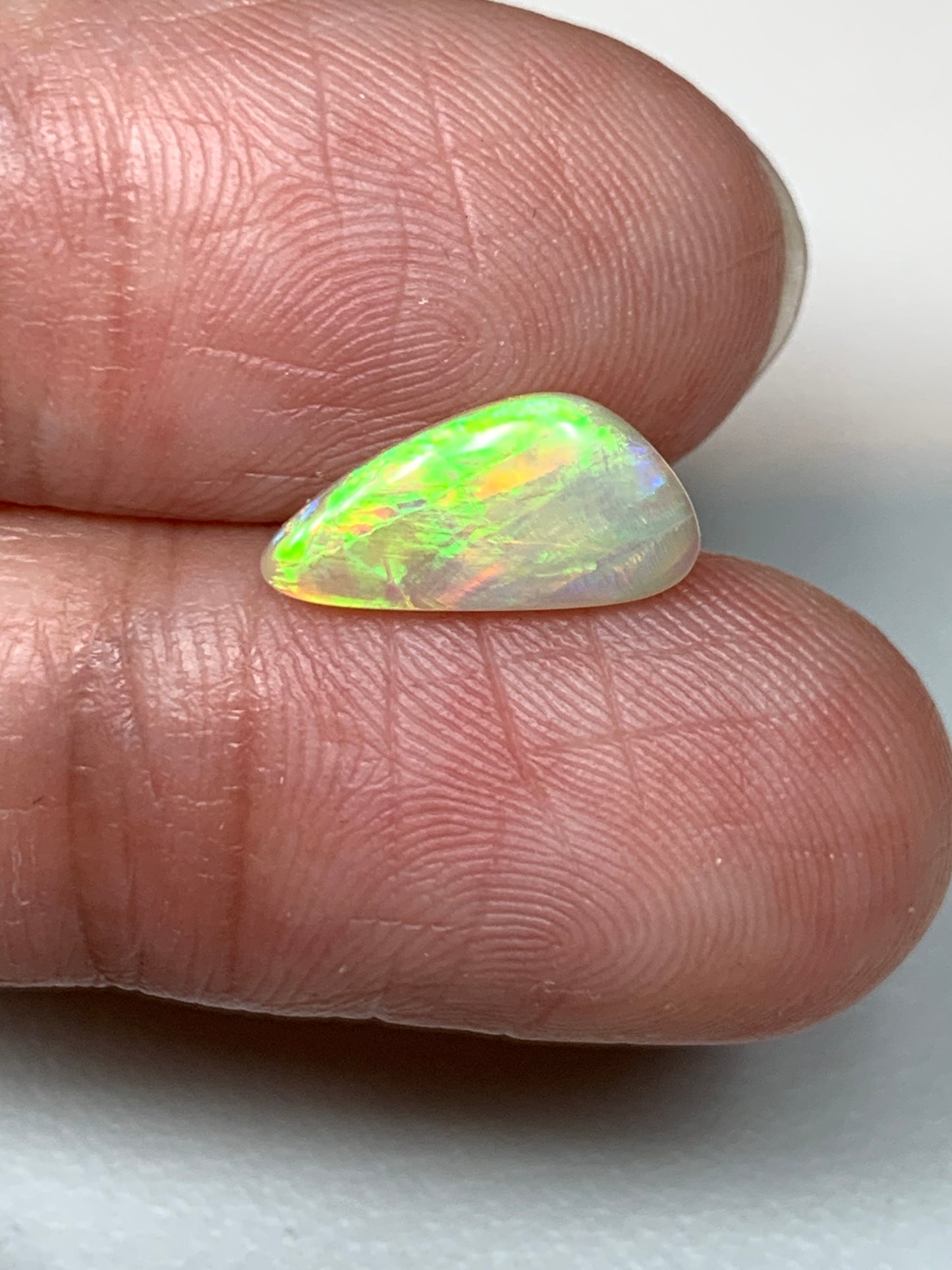 Bright Light. Lightning Ridge Crystal Opal. 0.84 Ct