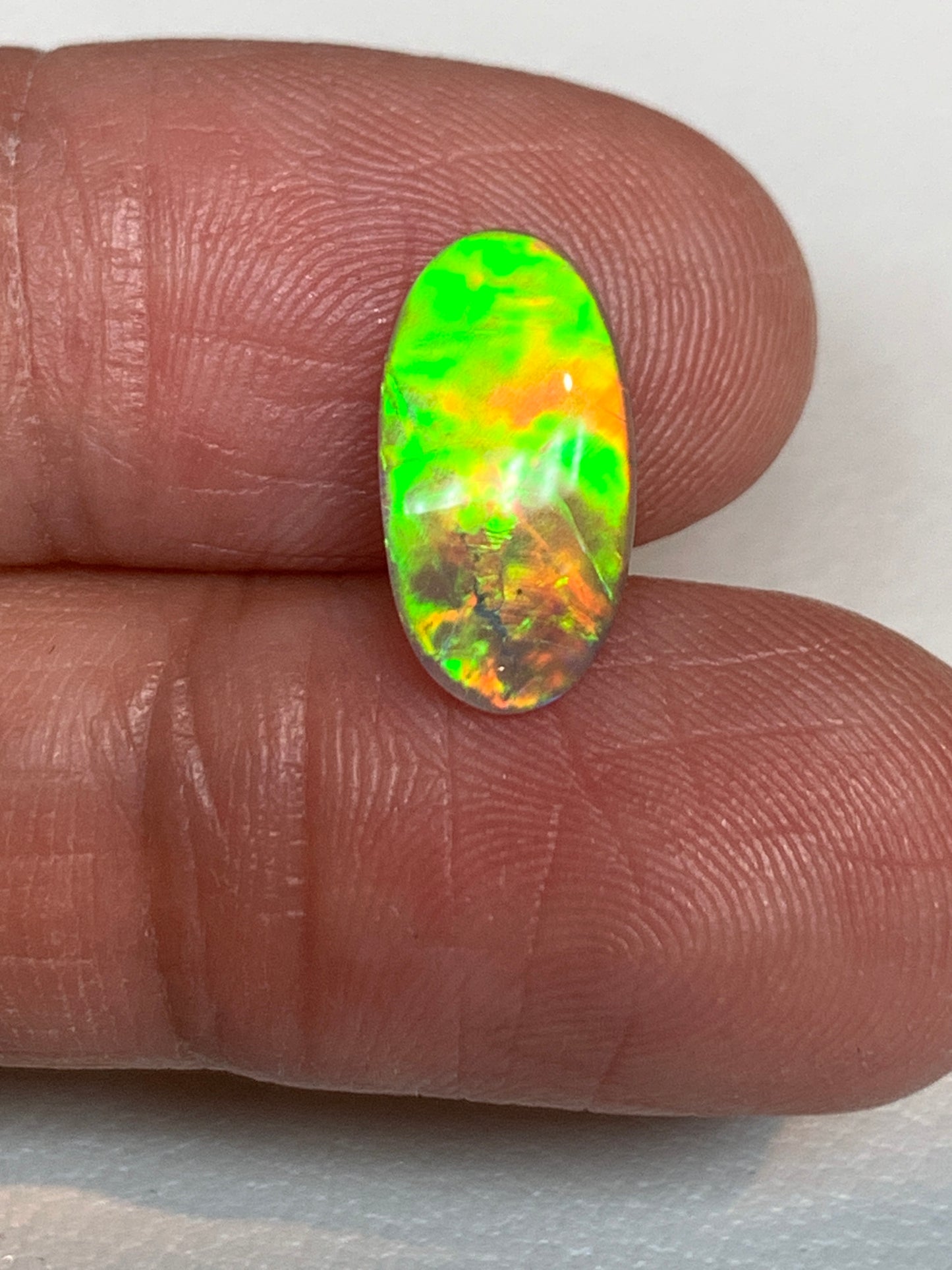 Golden Shine. Lightning Ridge Opal. 1.11 Ct