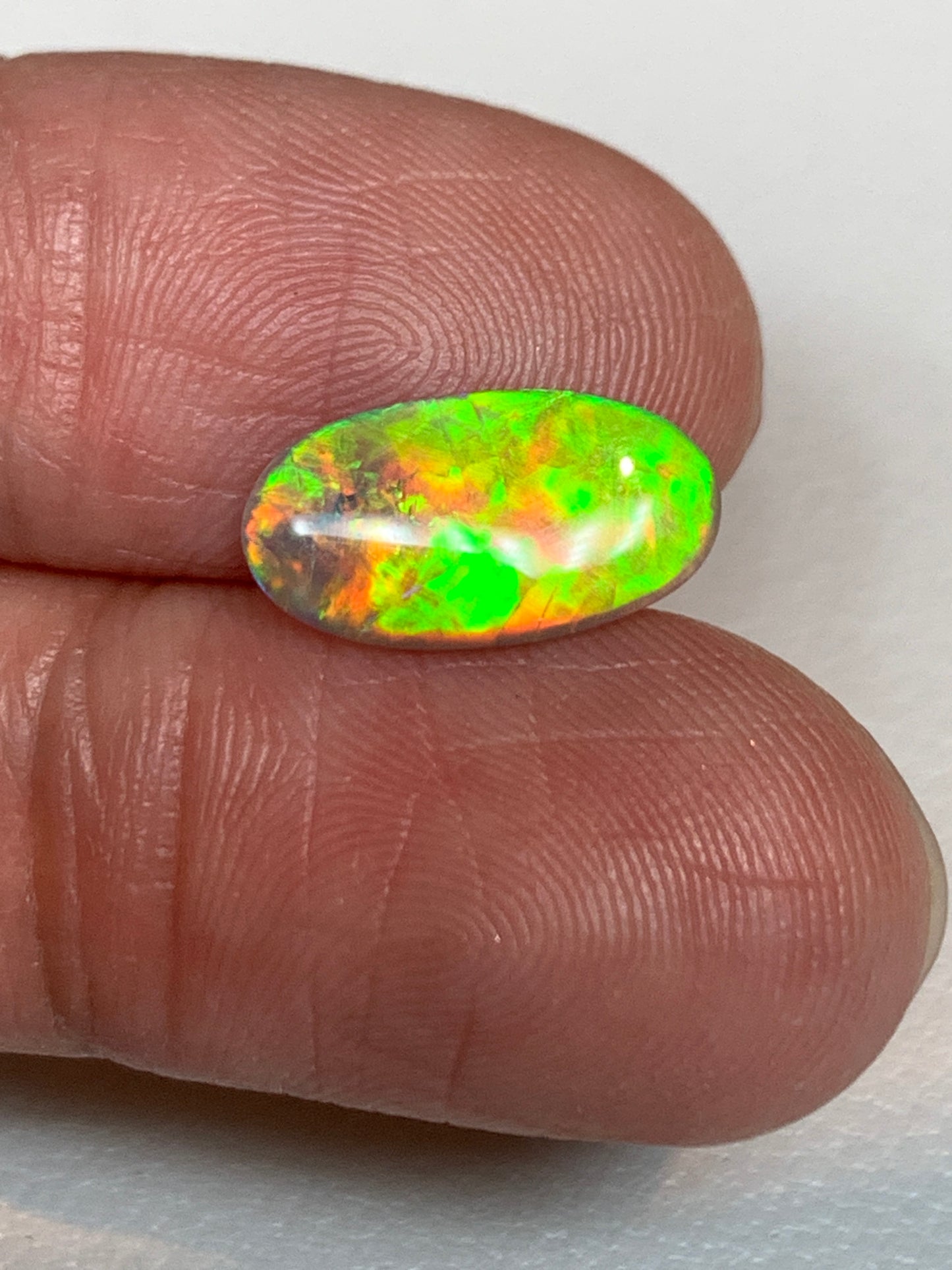 Golden Shine. Lightning Ridge Opal. 1.11 Ct