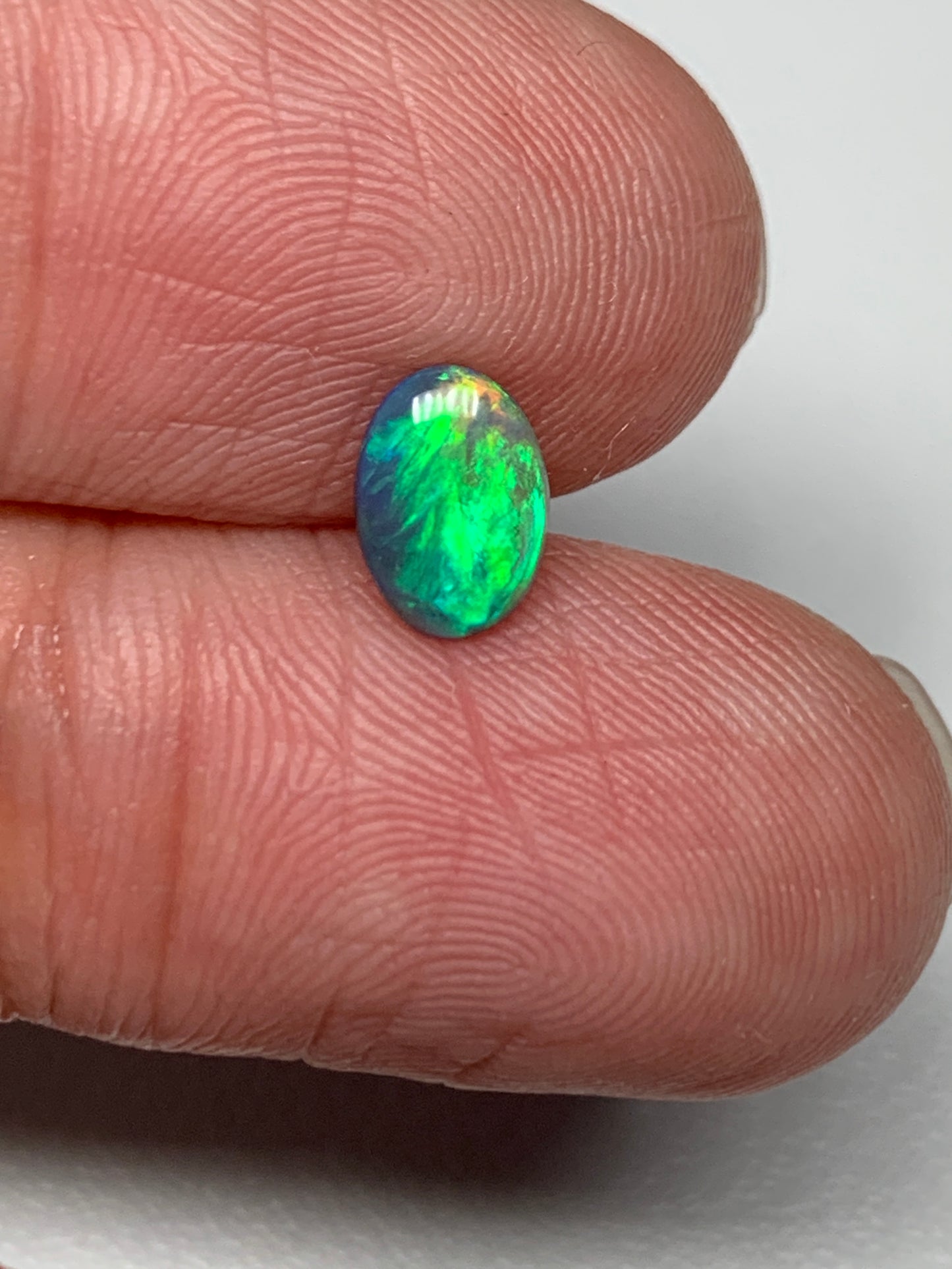 Classic Cutie. Lightning Ridge Solid Black Opal. 0.45 Ct