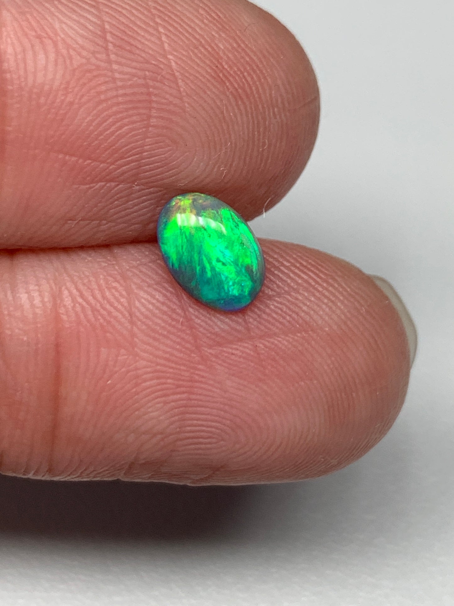 Classic Cutie. Lightning Ridge Solid Black Opal. 0.45 Ct