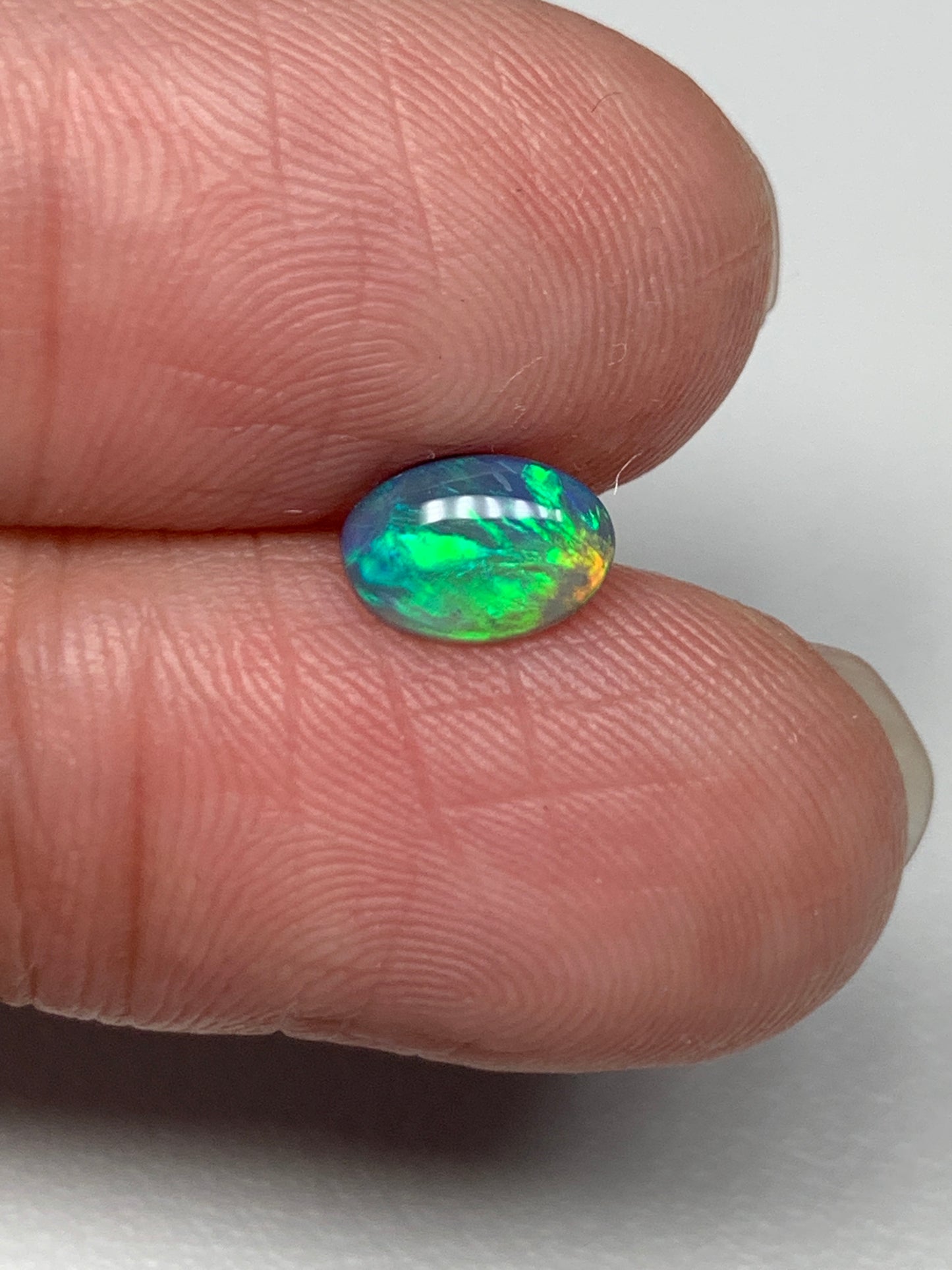 Classic Cutie. Lightning Ridge Solid Black Opal. 0.45 Ct