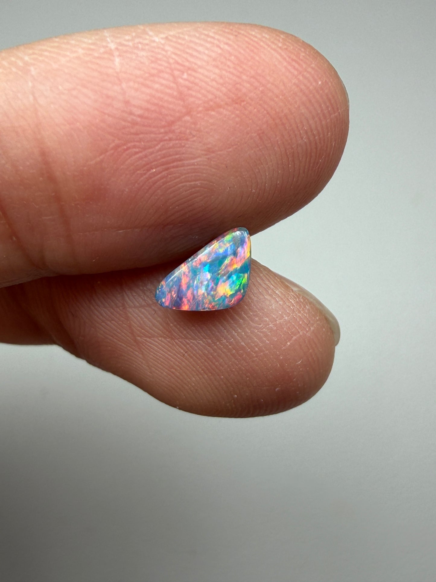 Red Cirrus. Lightning Ridge Doublet Black Opal. 0.50 Ct