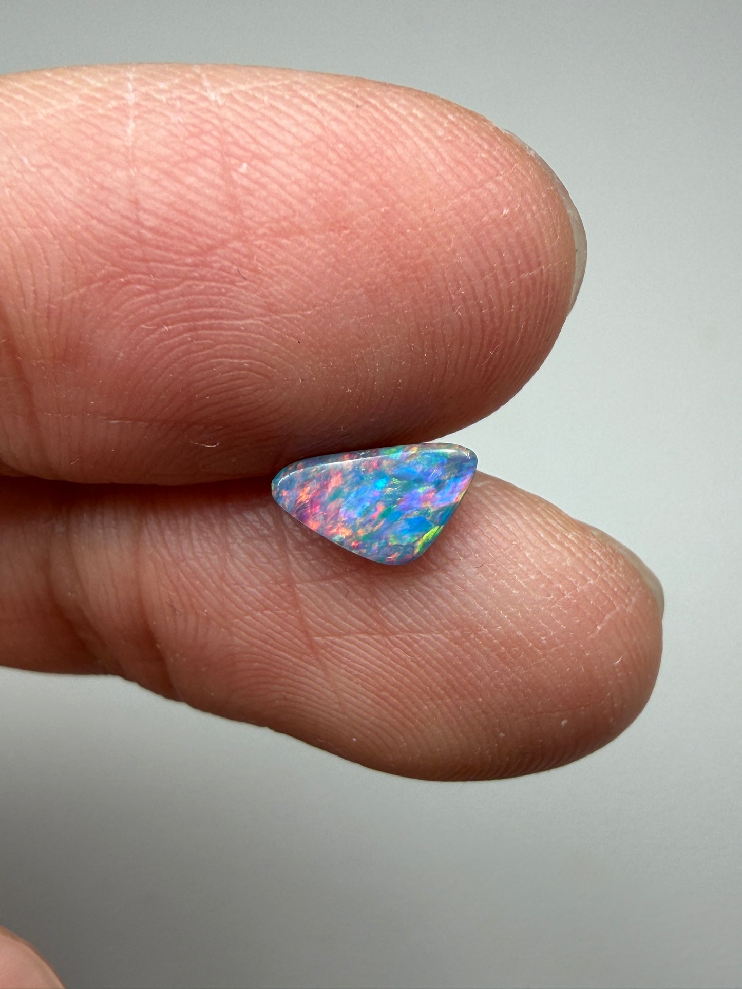 Red Cirrus. Lightning Ridge Doublet Black Opal. 0.50 Ct