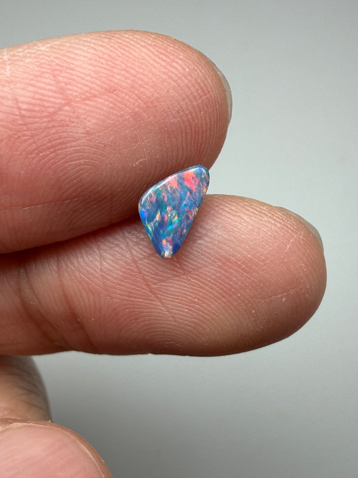 Red Cirrus. Lightning Ridge Doublet Black Opal. 0.50 Ct