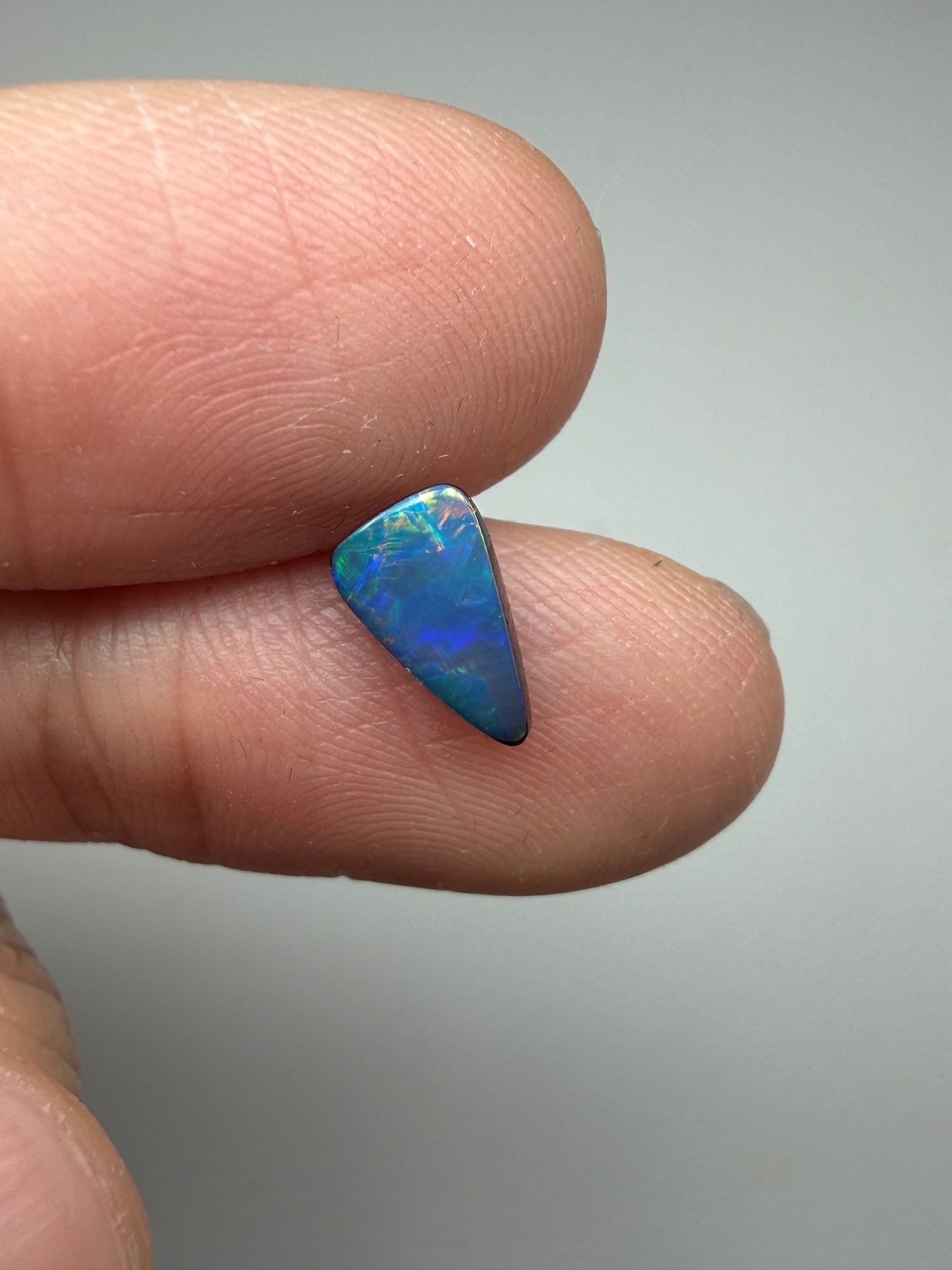 Flashy Face. Lightning Ridge Doublet Black Opal. 0.65 Ct