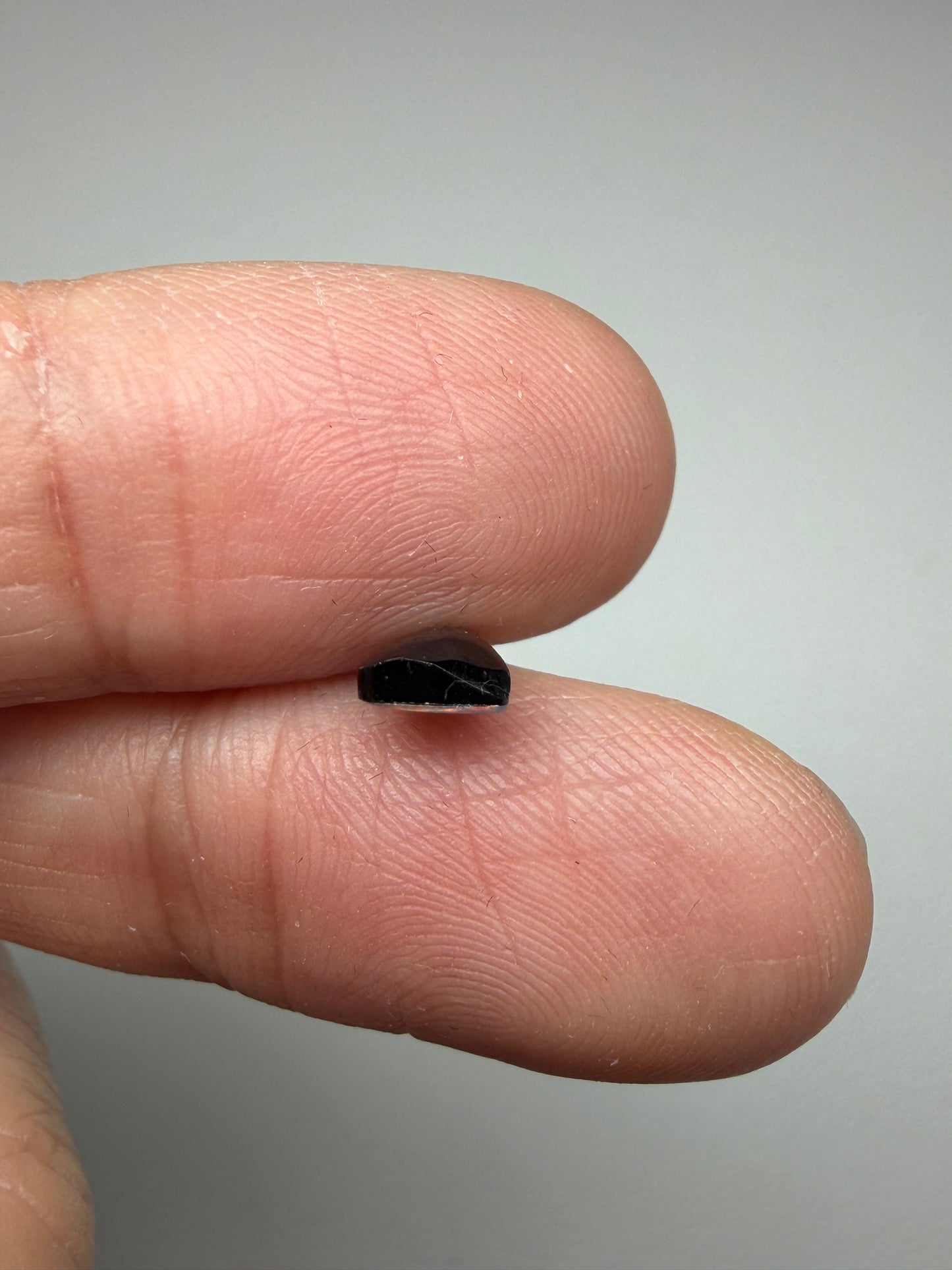 Flashy Face. Lightning Ridge Doublet Black Opal. 0.65 Ct
