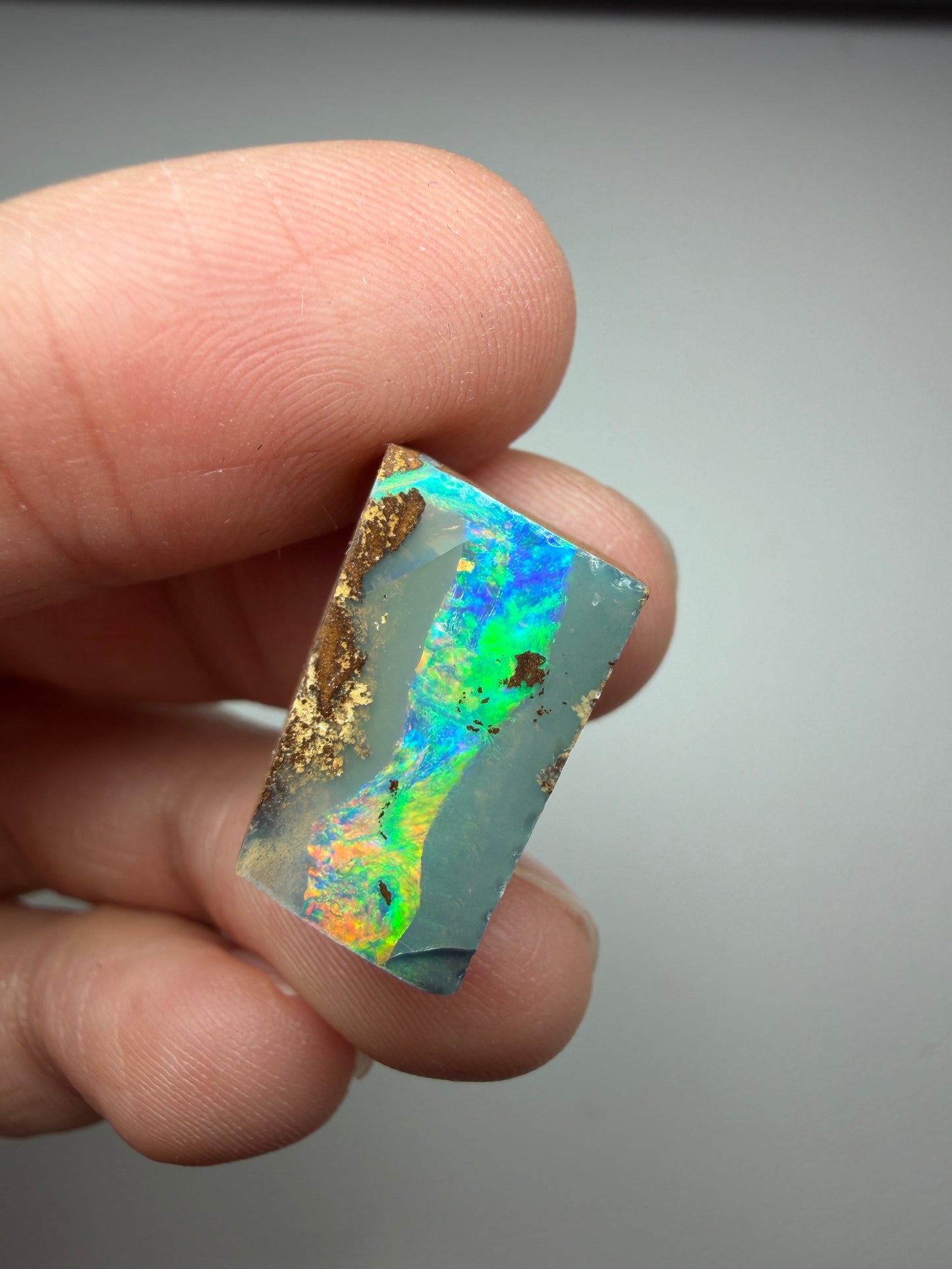Boulder Opal Single Split Rub. 16.80 Carats