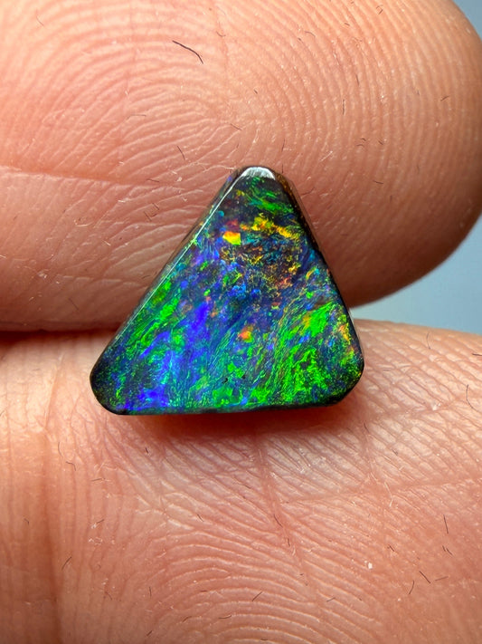 Falling Leaf. Solid Boulder Opal. 1.25 Ct