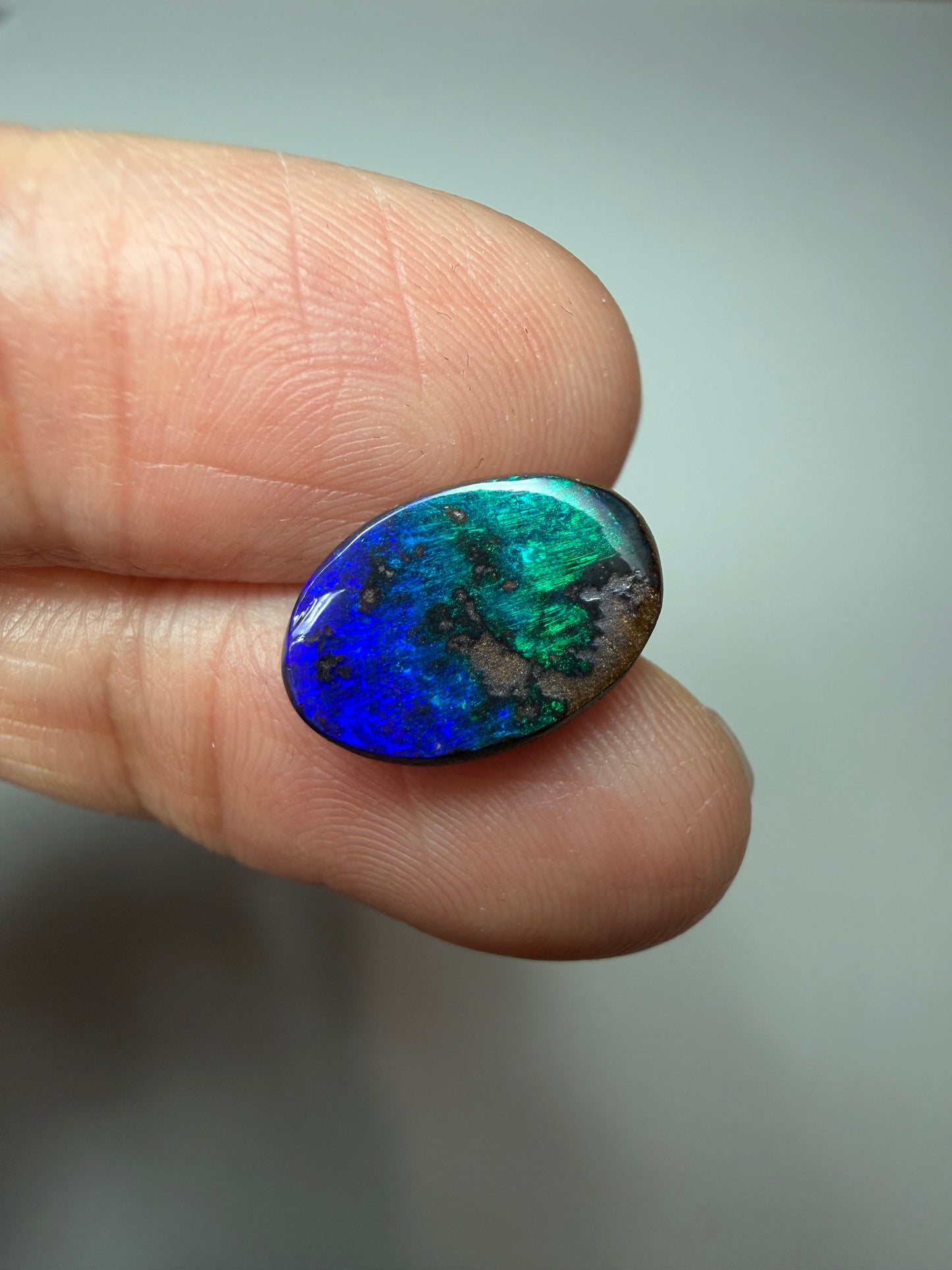 Artisan Stone. Solid Boulder Opal. 3.85 Ct