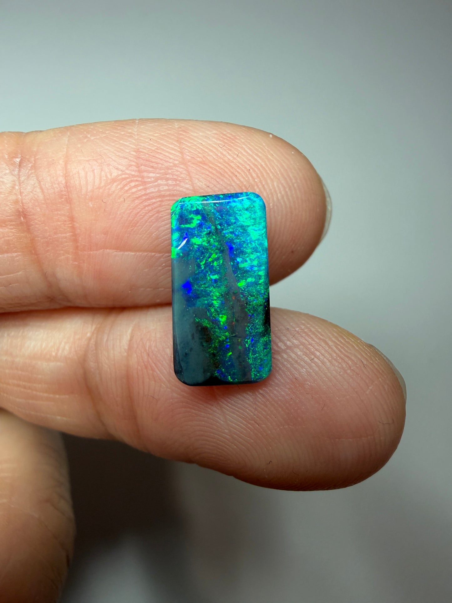 Natural Lines. Solid Boulder Opal. 2.60 Ct