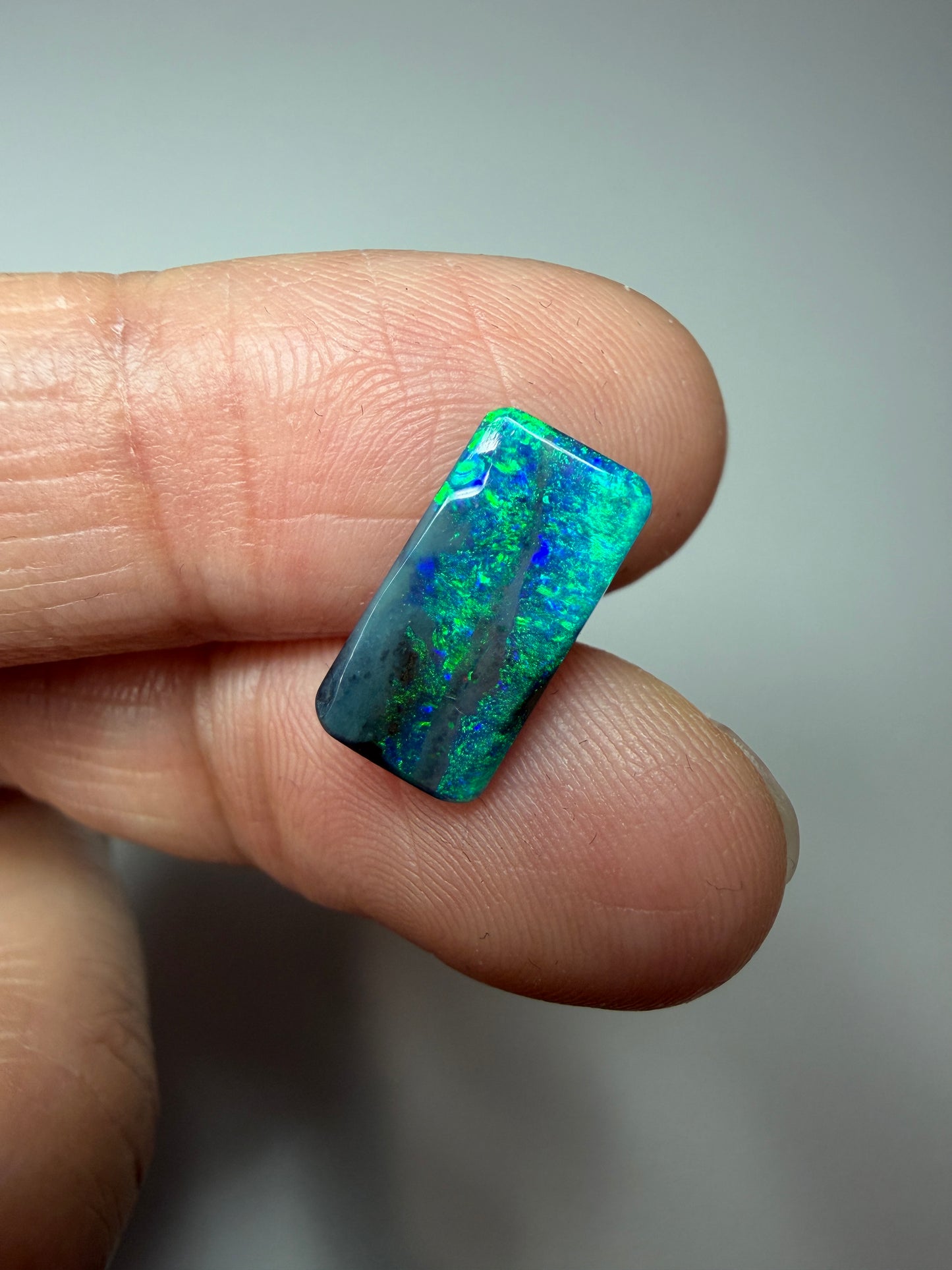 Natural Lines. Solid Boulder Opal. 2.60 Ct