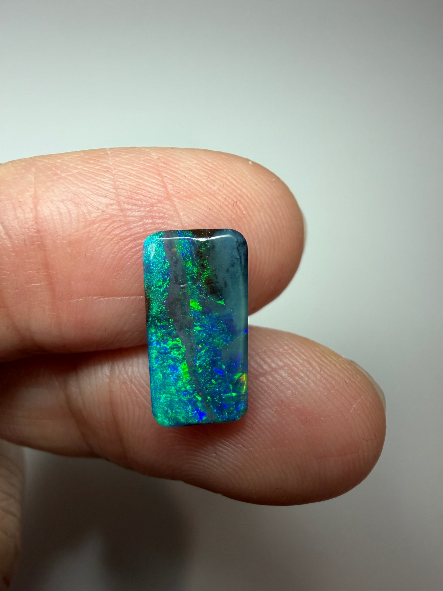 Natural Lines. Solid Boulder Opal. 2.60 Ct