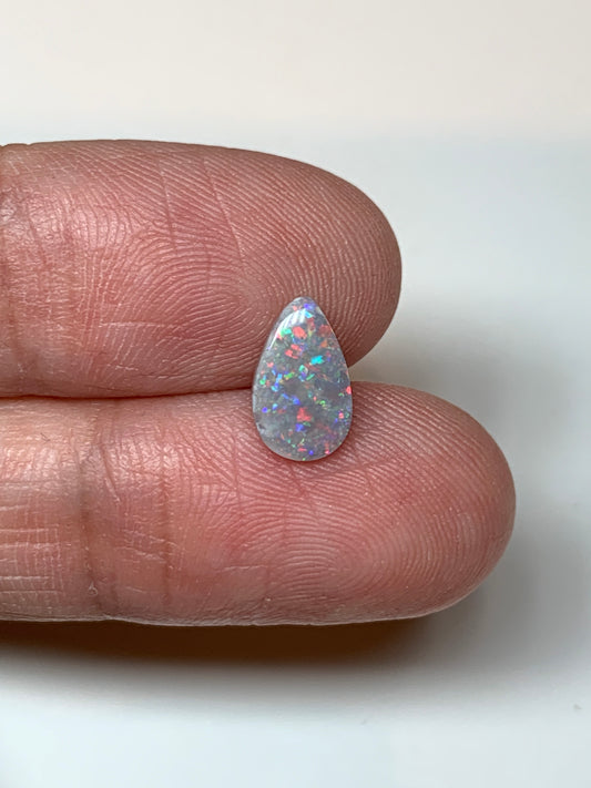 Starry Red. Lightning Ridge Opal. 0.85 Ct
