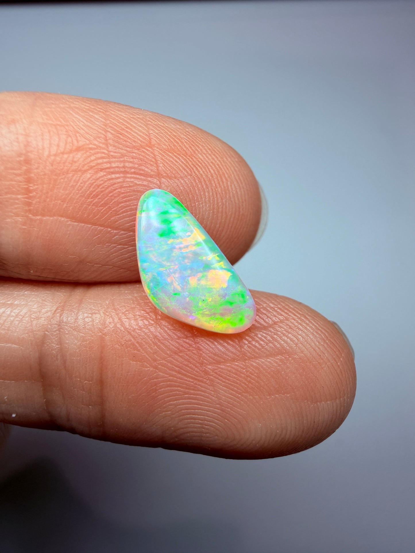 Vibrant Vibes. Lightning Ridge Solid Crystal Opal. 1.05 Ct