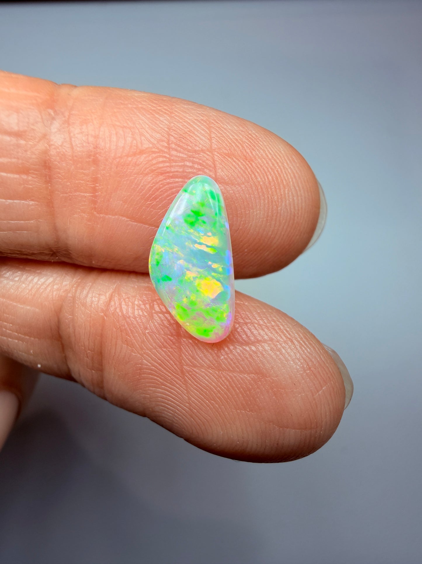 Vibrant Vibes. Lightning Ridge Solid Crystal Opal. 1.05 Ct
