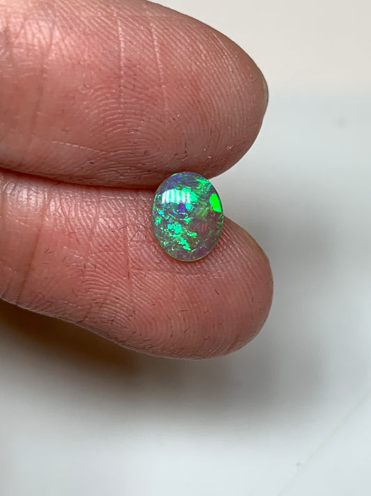 Vibrant Green. Lightning Ridge Opal. 0.56 Ct