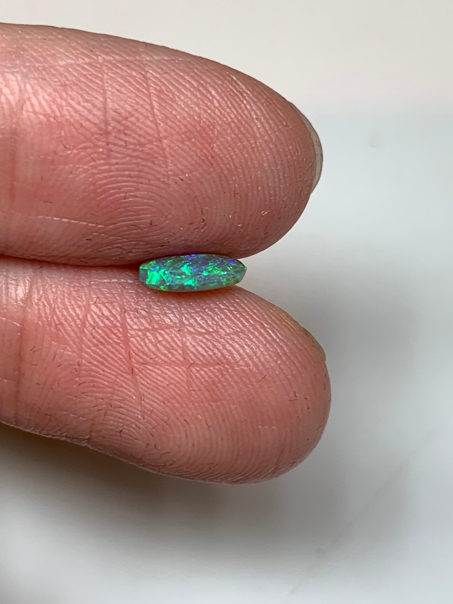 Vibrant Green. Lightning Ridge Opal. 0.56 Ct