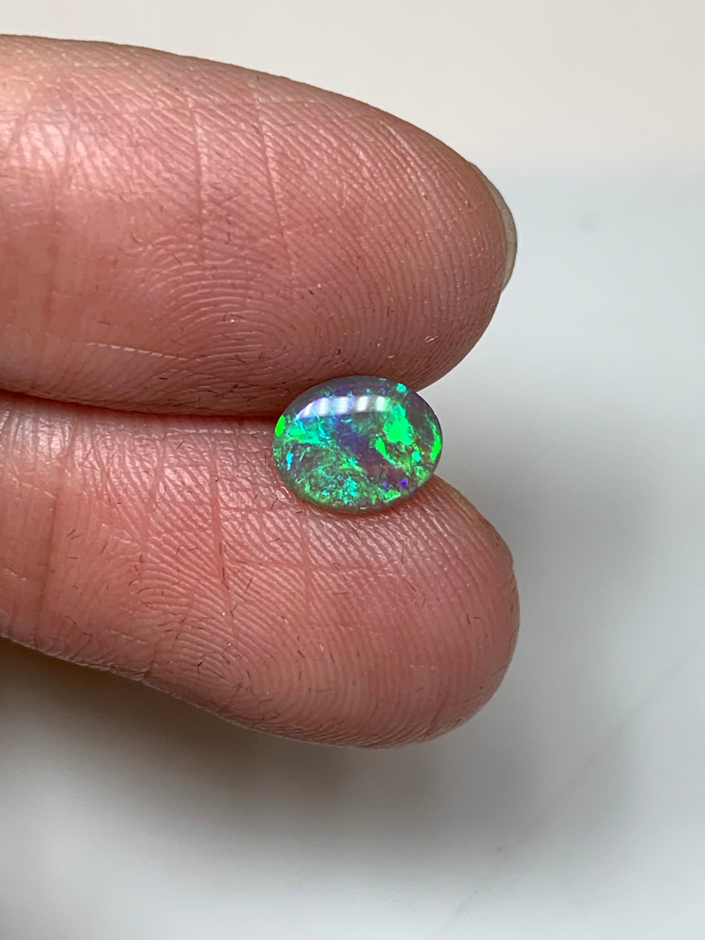 Vibrant Green. Lightning Ridge Opal. 0.56 Ct