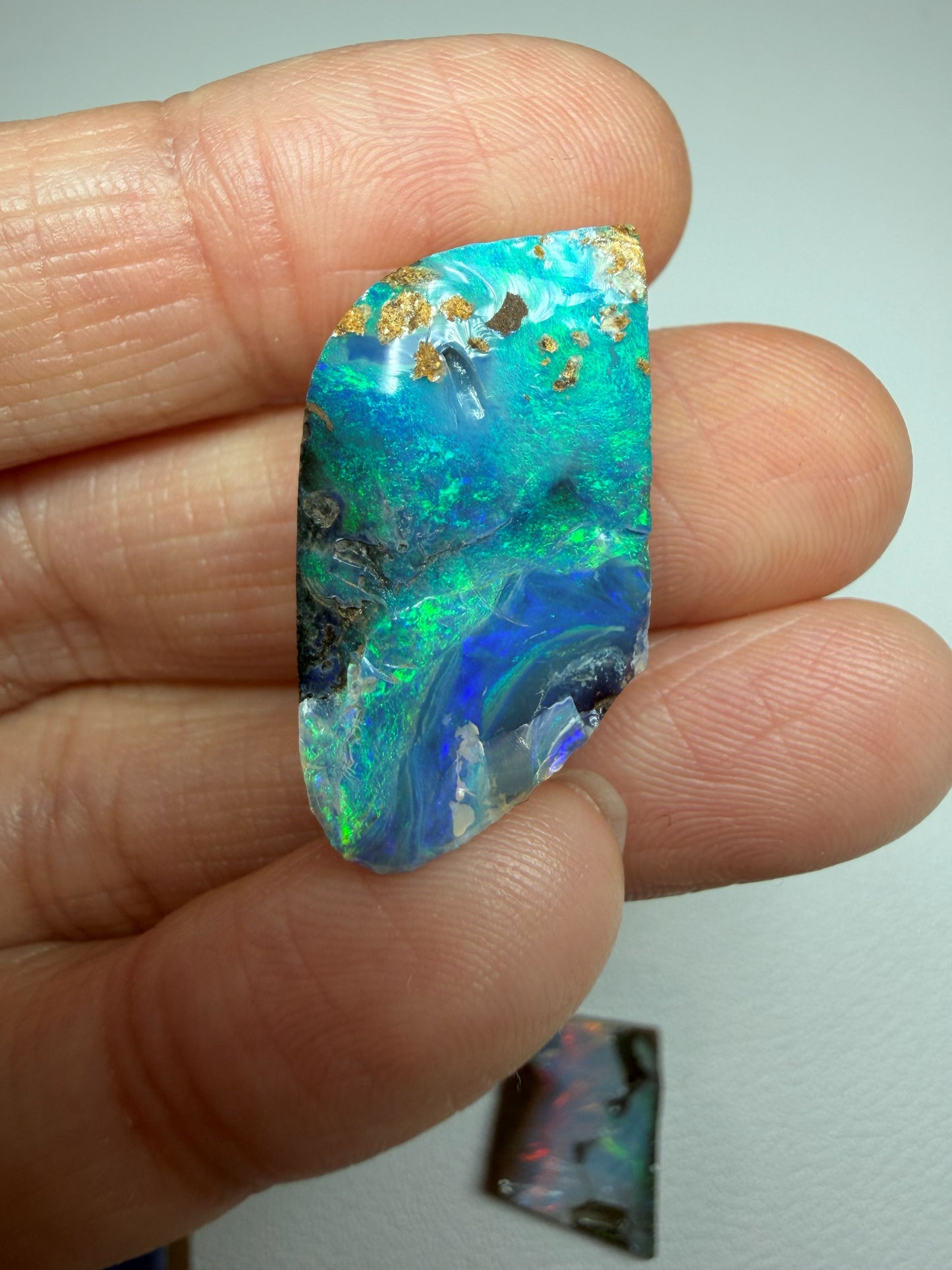 Parcel Opal Splits. 10 Pieces Natural Boulder Opal. 170 Carats