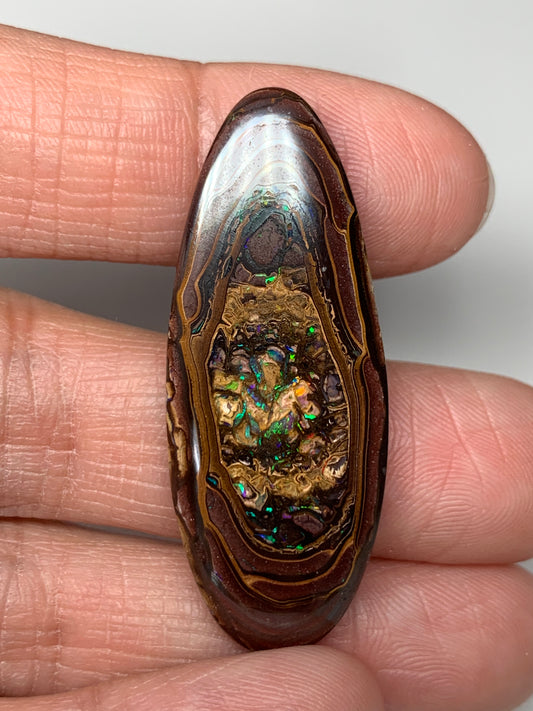 Stunning Pattern. Solid Boulder Opal. 24.92 Ct