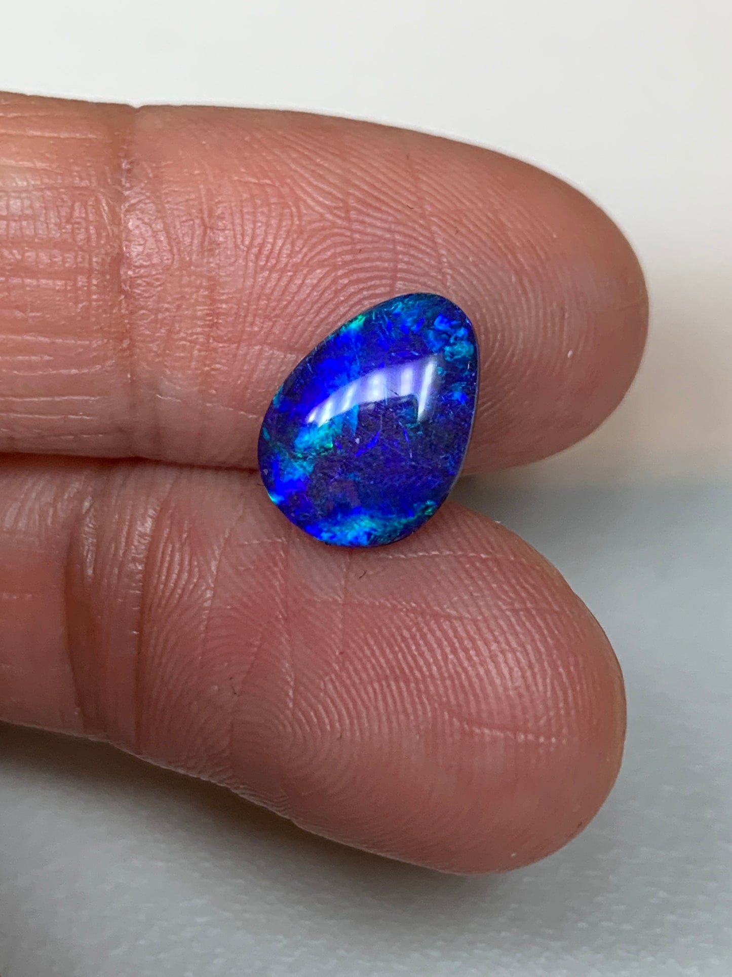 Sparkling Sea. Lightning Ridge Doublet Black Opal. 1.85 Ct