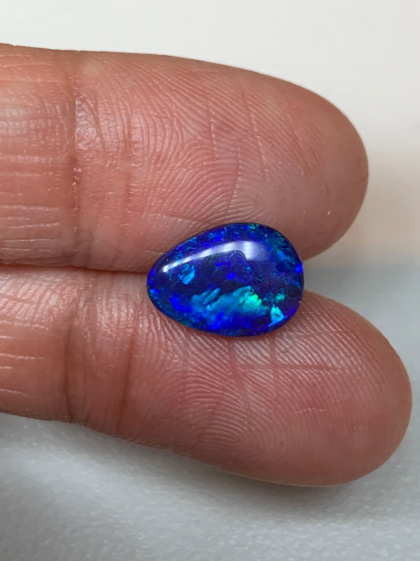 Sparkling Sea. Lightning Ridge Doublet Black Opal. 1.85 Ct